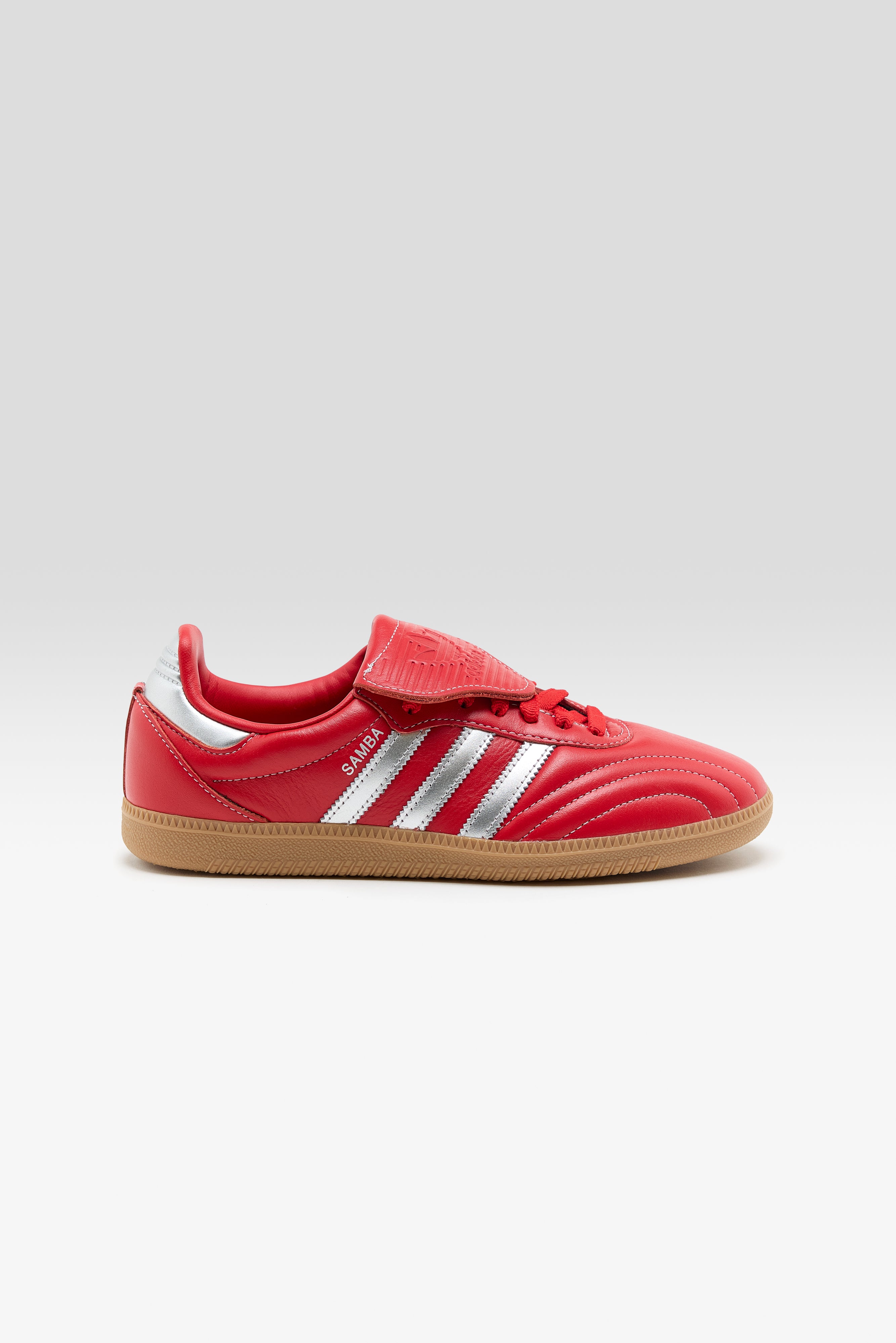Samba LT for Women (252 / W / RED)