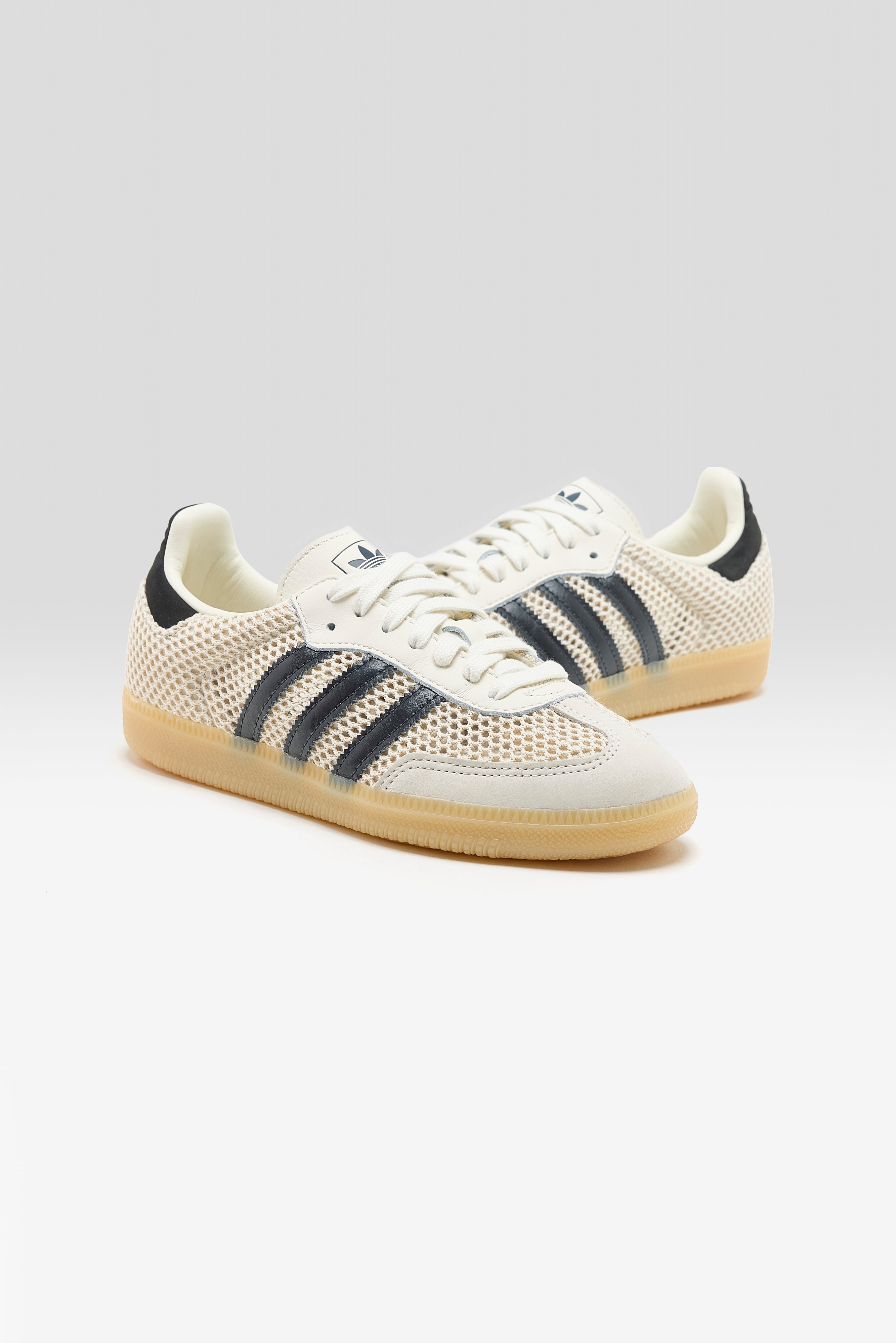 Samba OG for Women (261 / W / OFF WHITE)