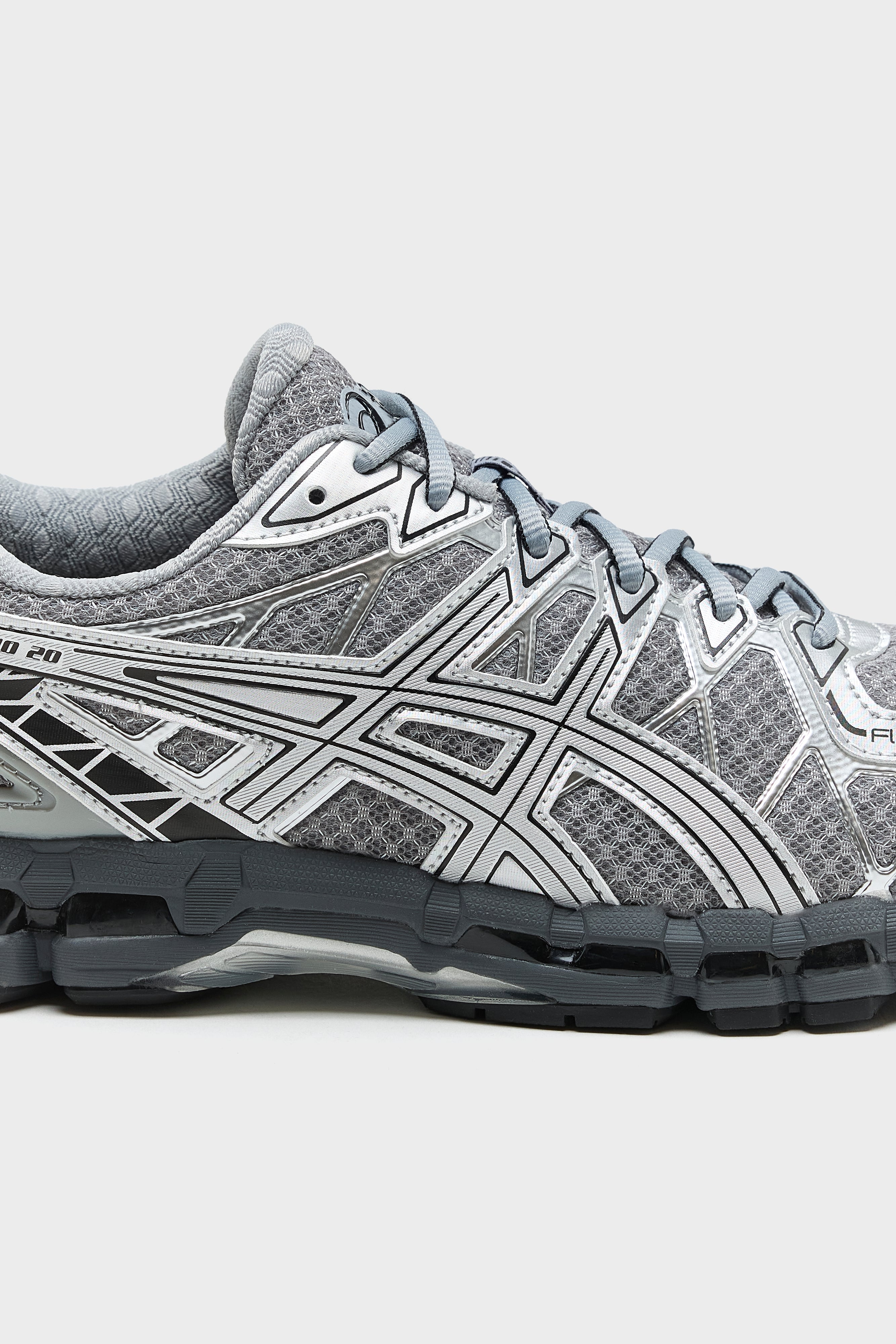 Gel-Kayano 20 for Men (251 / M / SILVER)