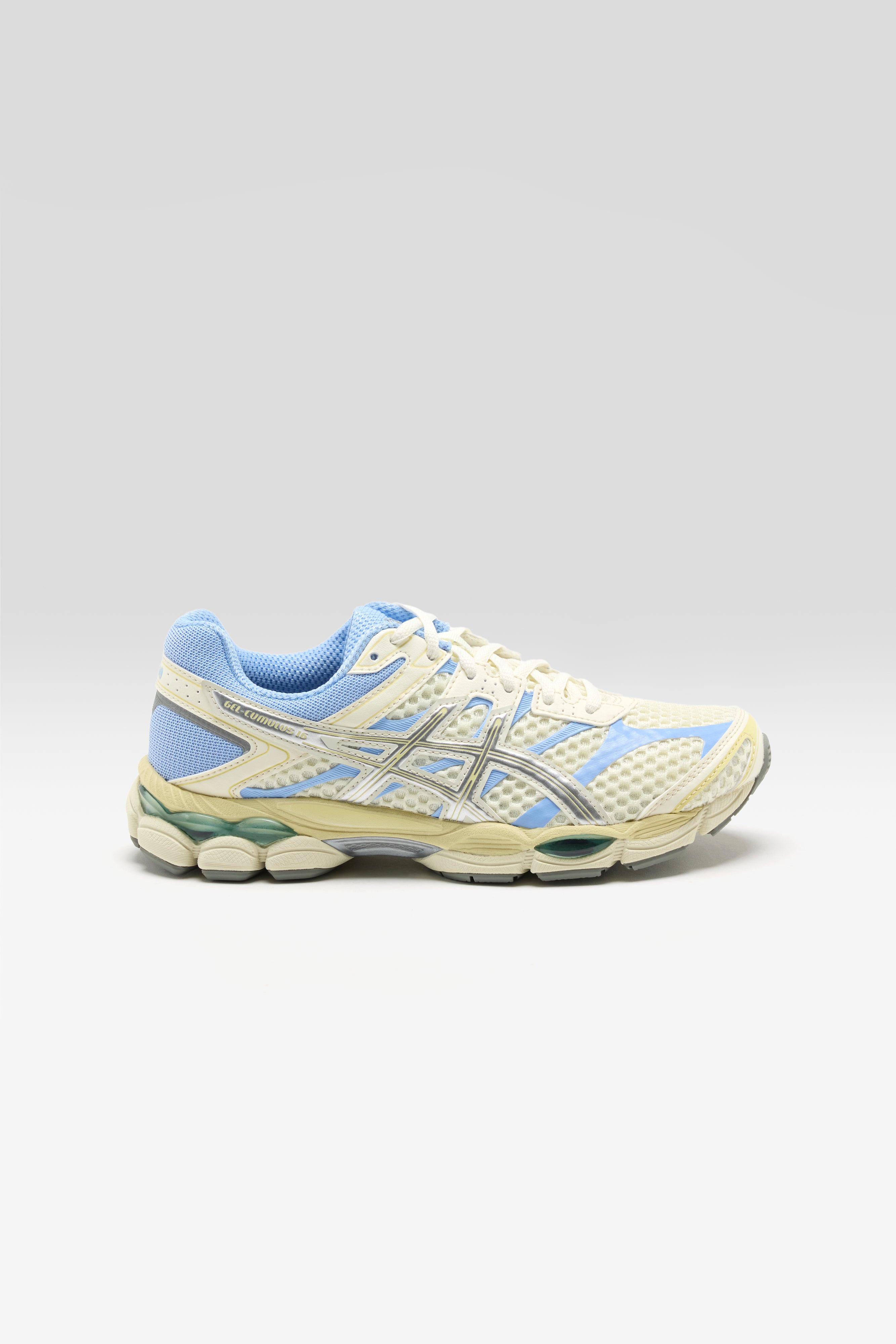 Gel-Cumulus 16 for Women (261 / W / IVORY)