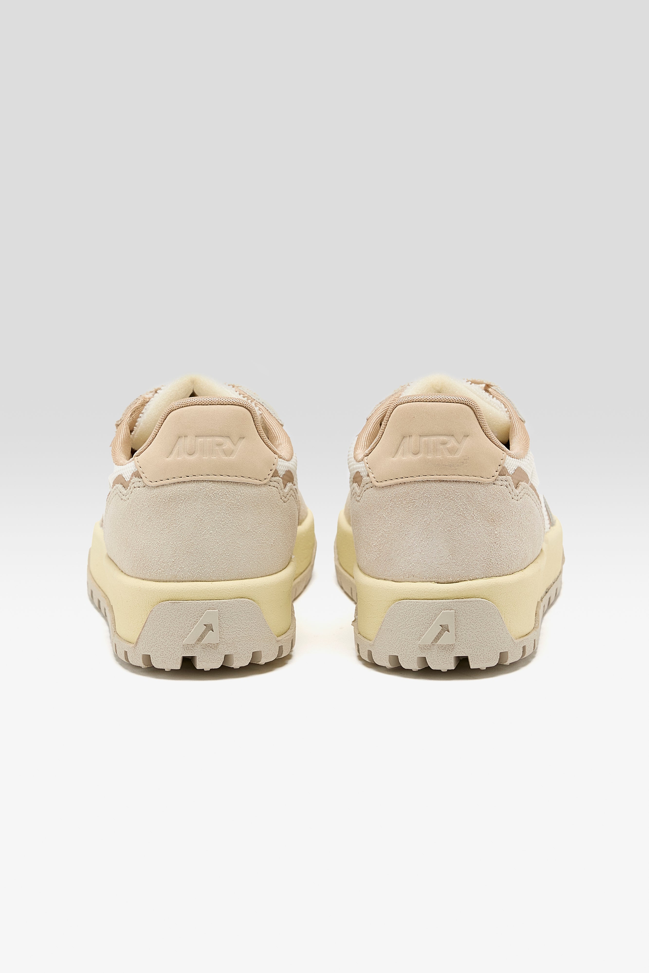 Wildpace Low for Women (251 / W / SILVER)