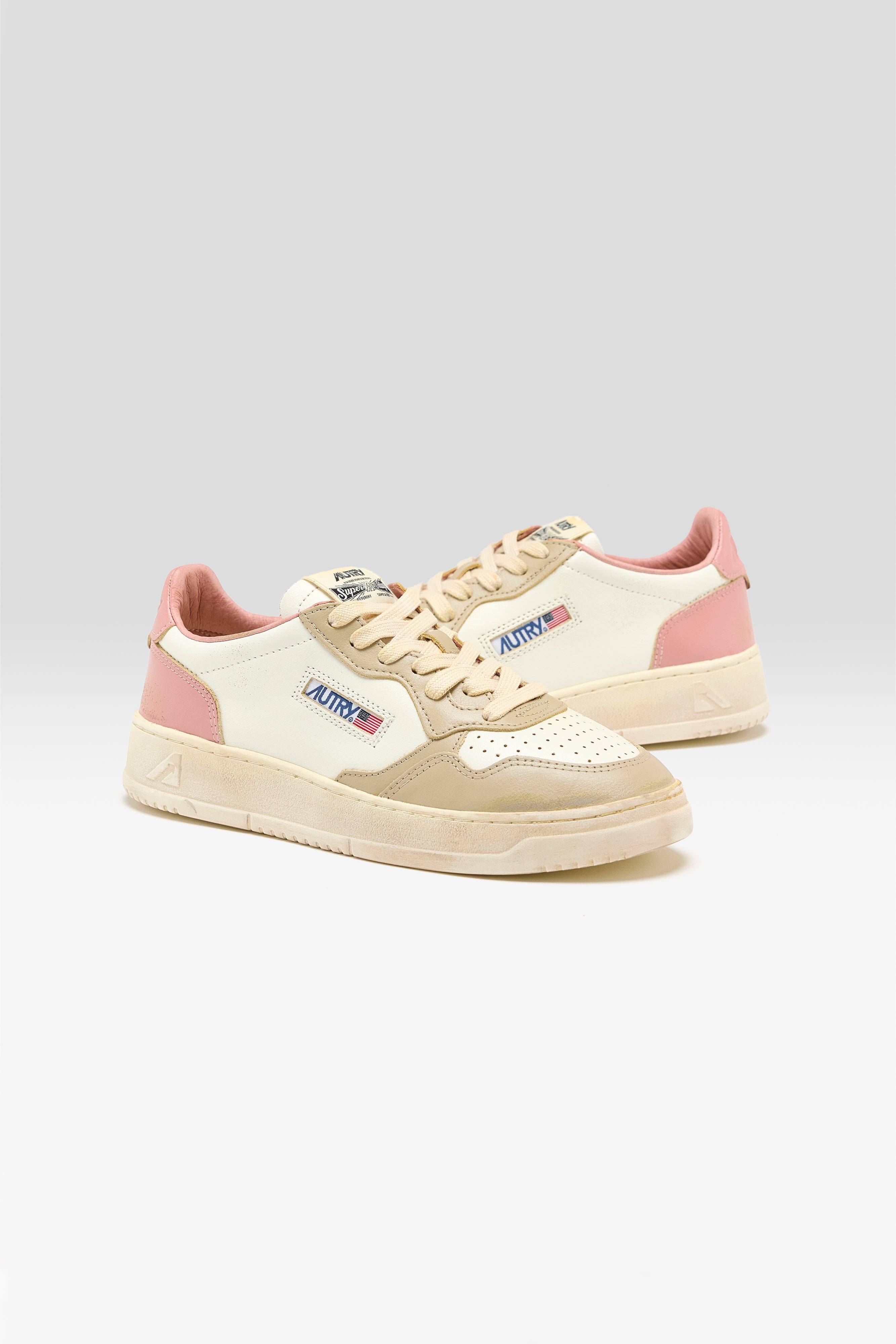 Medalist Low Super Vintage for Women (252 / W / BEIGE)