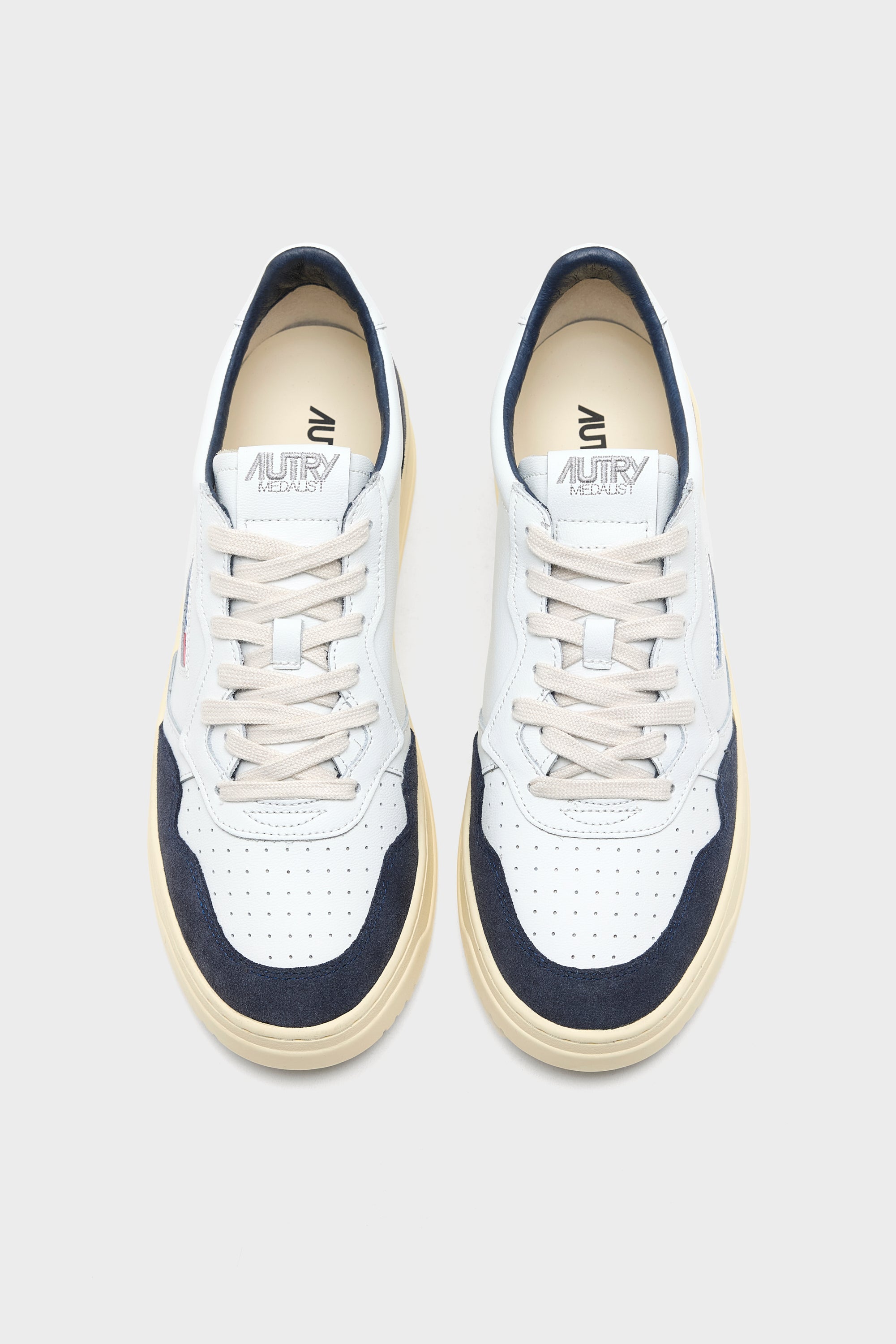 Medalist Low pour Homme (261 / M / BLACK/WHITE)