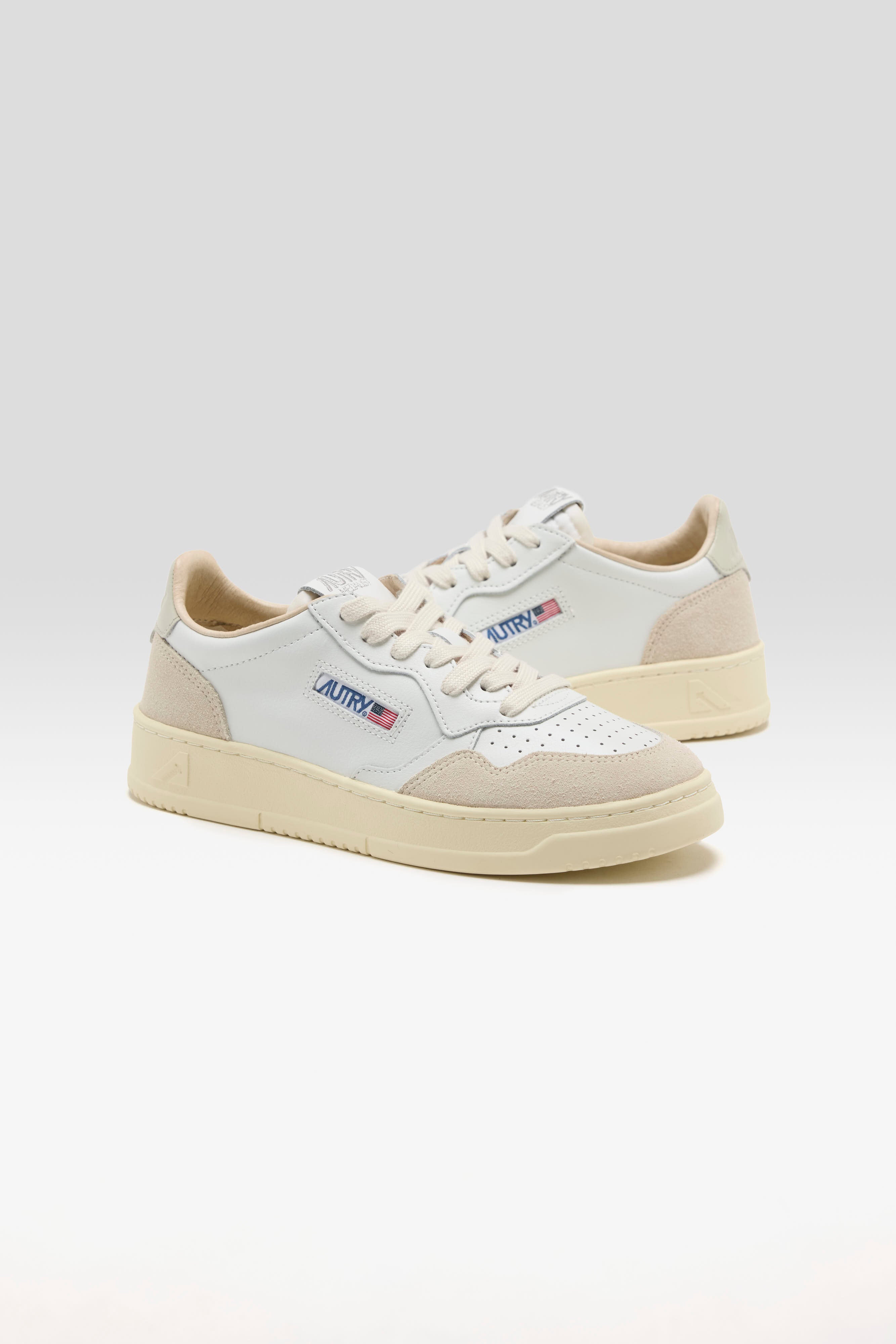 Medalist Low for Women (261 / W / WHITE)