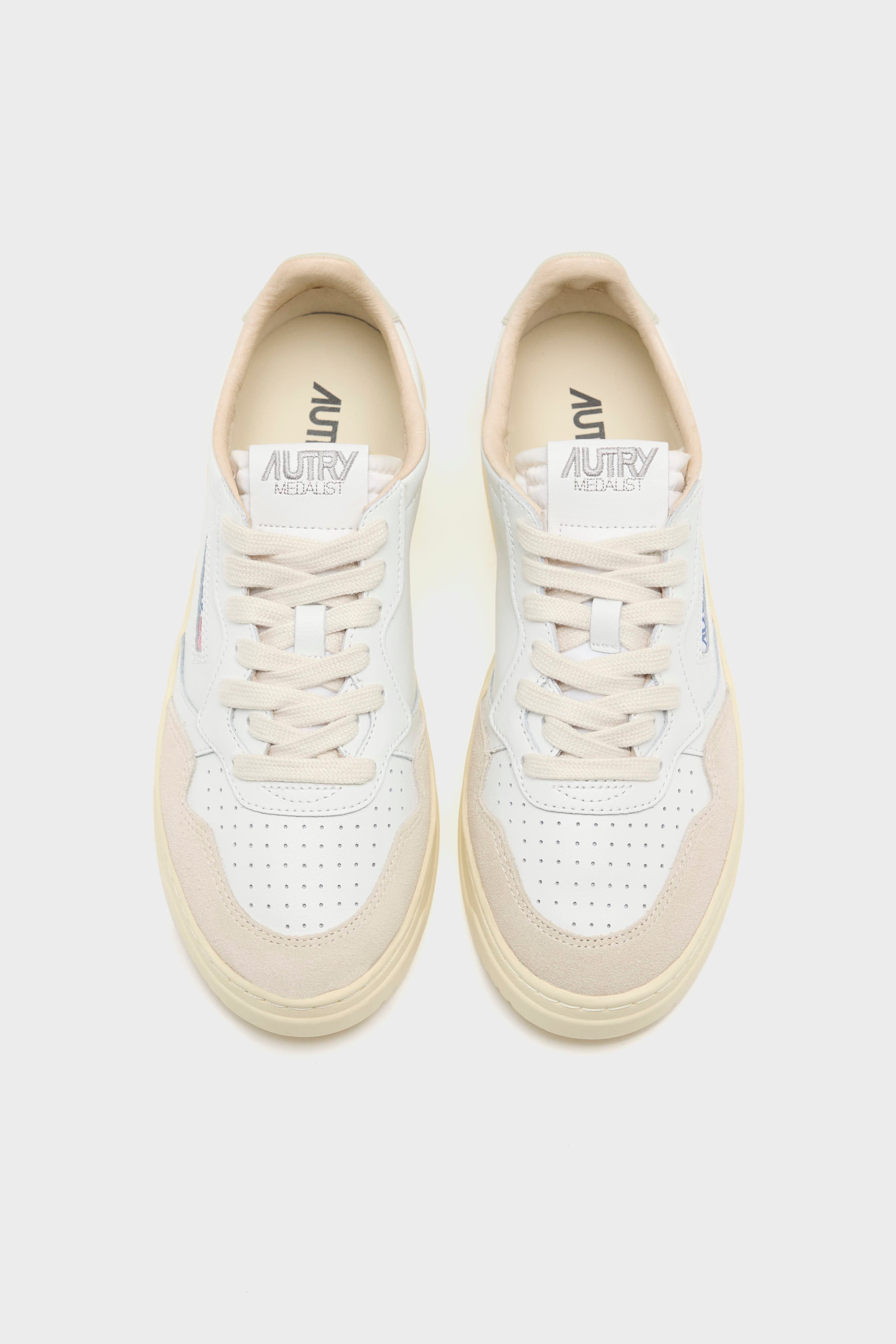 Medalist Low for Women (261 / W / WHITE)