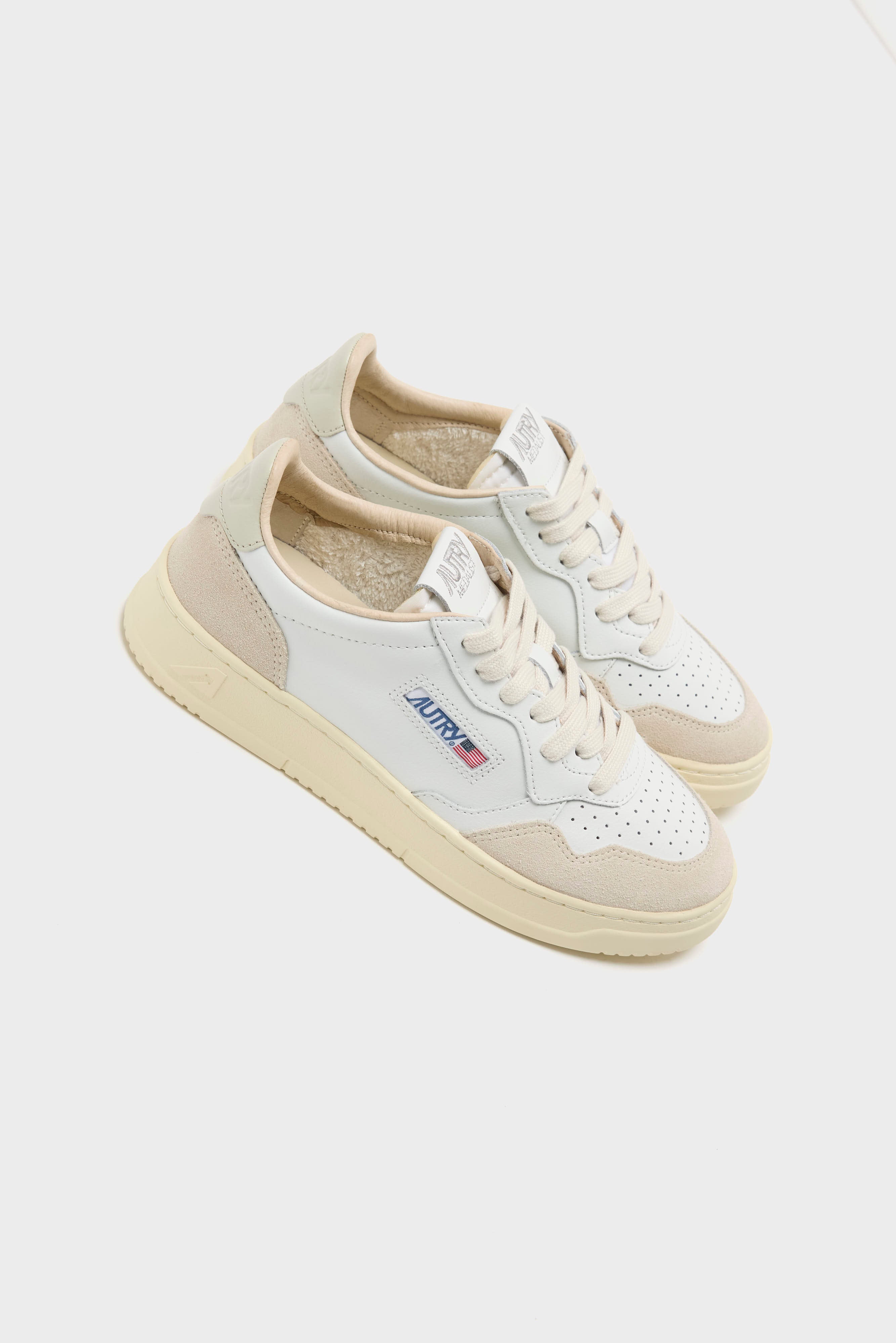 Medalist Low for Women (261 / W / WHITE)