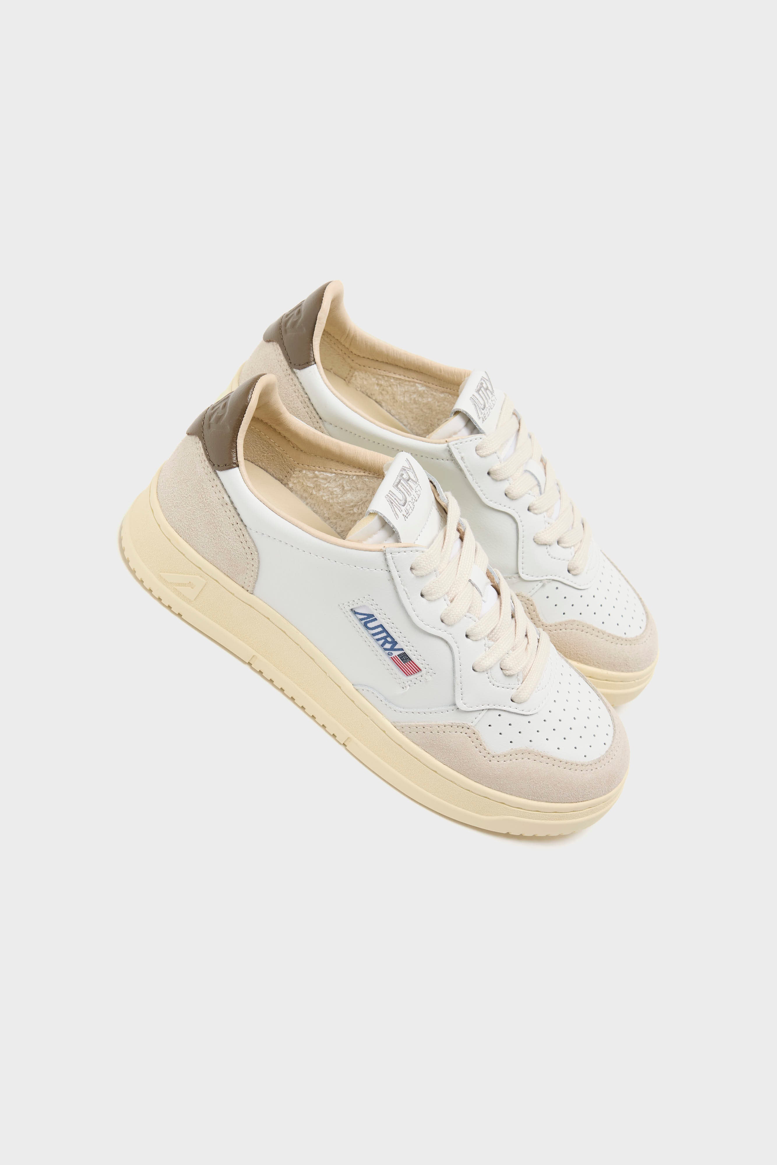 Medalist Low for Women (261 / W / WHITE)