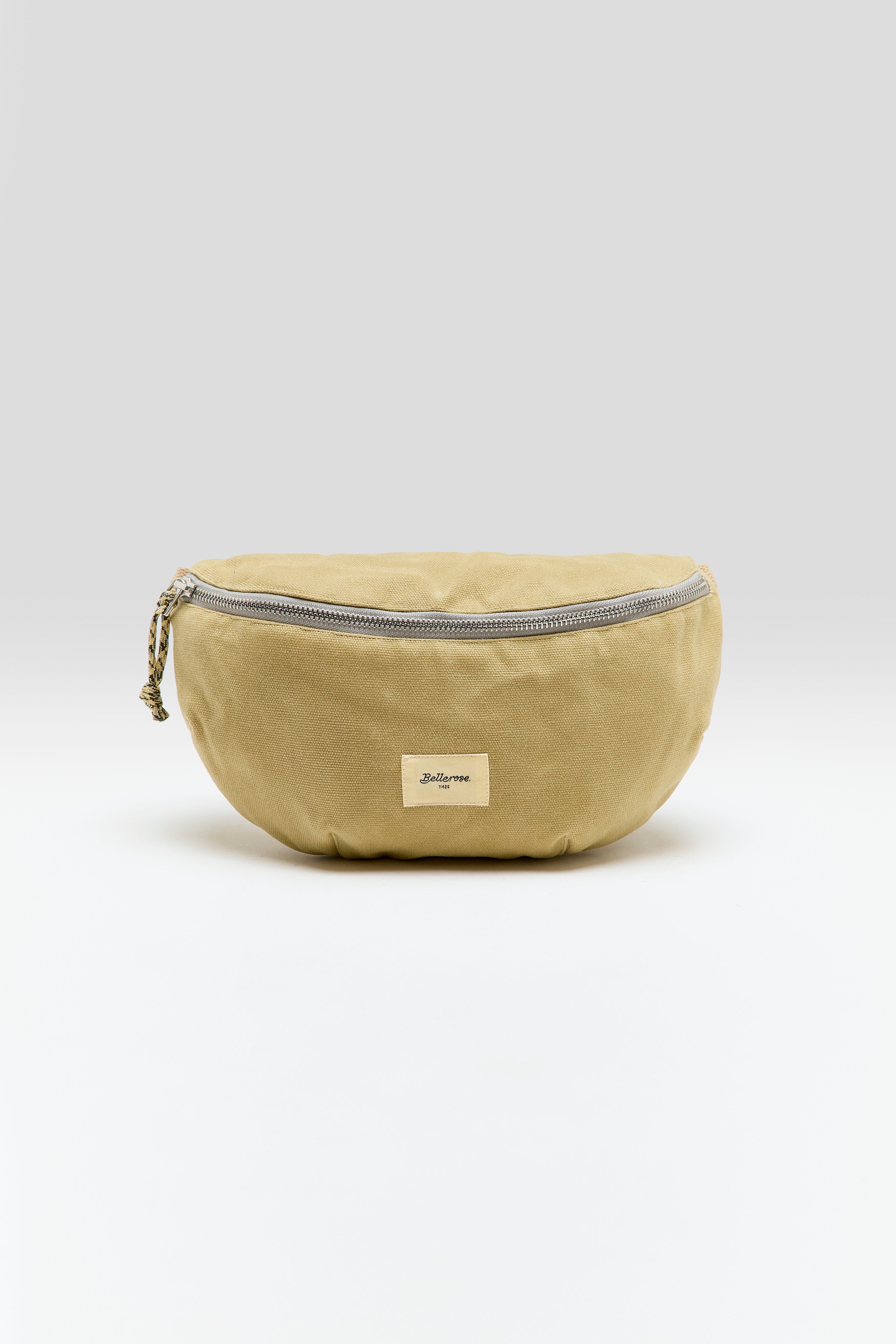 Heccy sling bag (252 / G / CHINO)