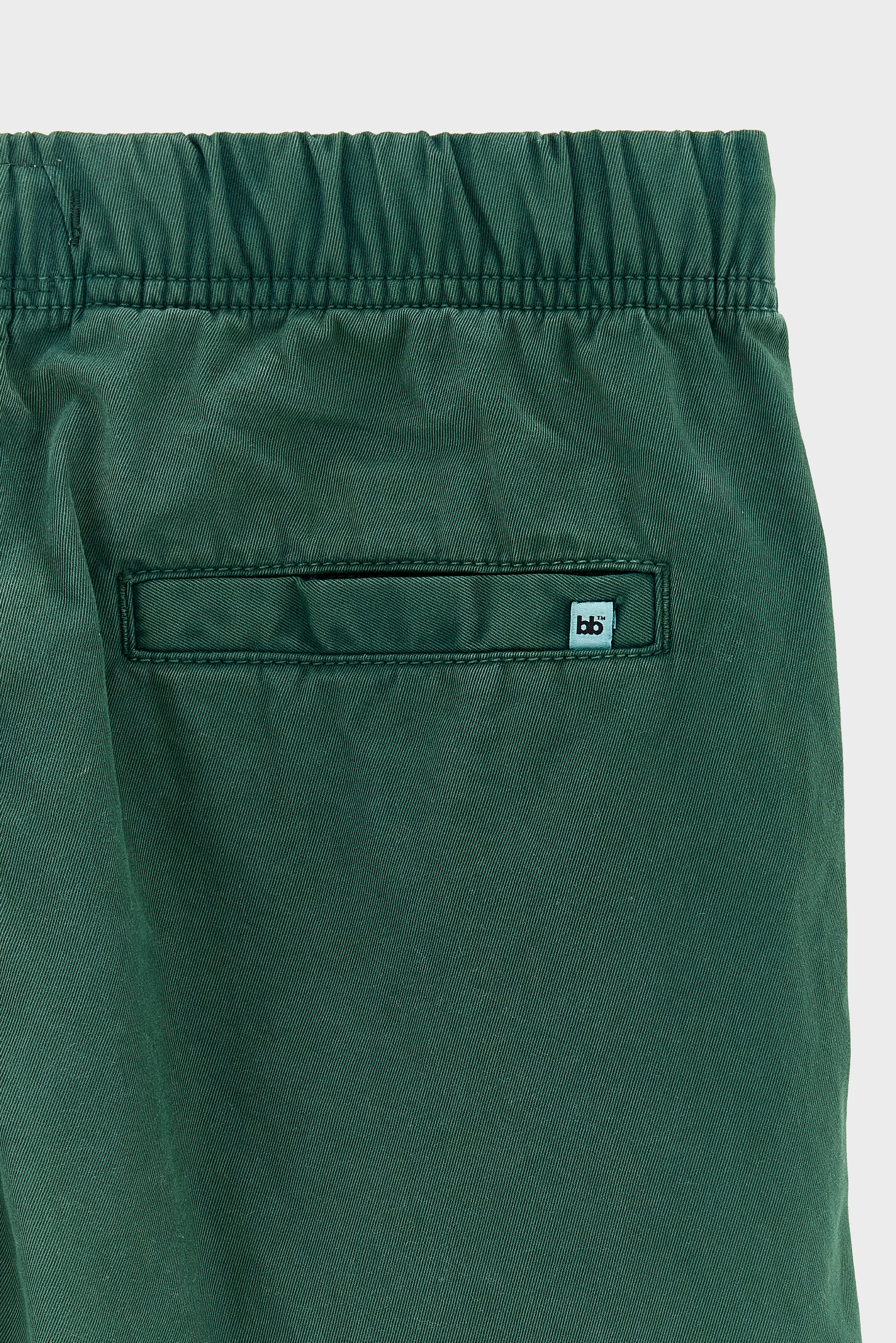 Wess baggy shorts (261 / B / BAOBAB)