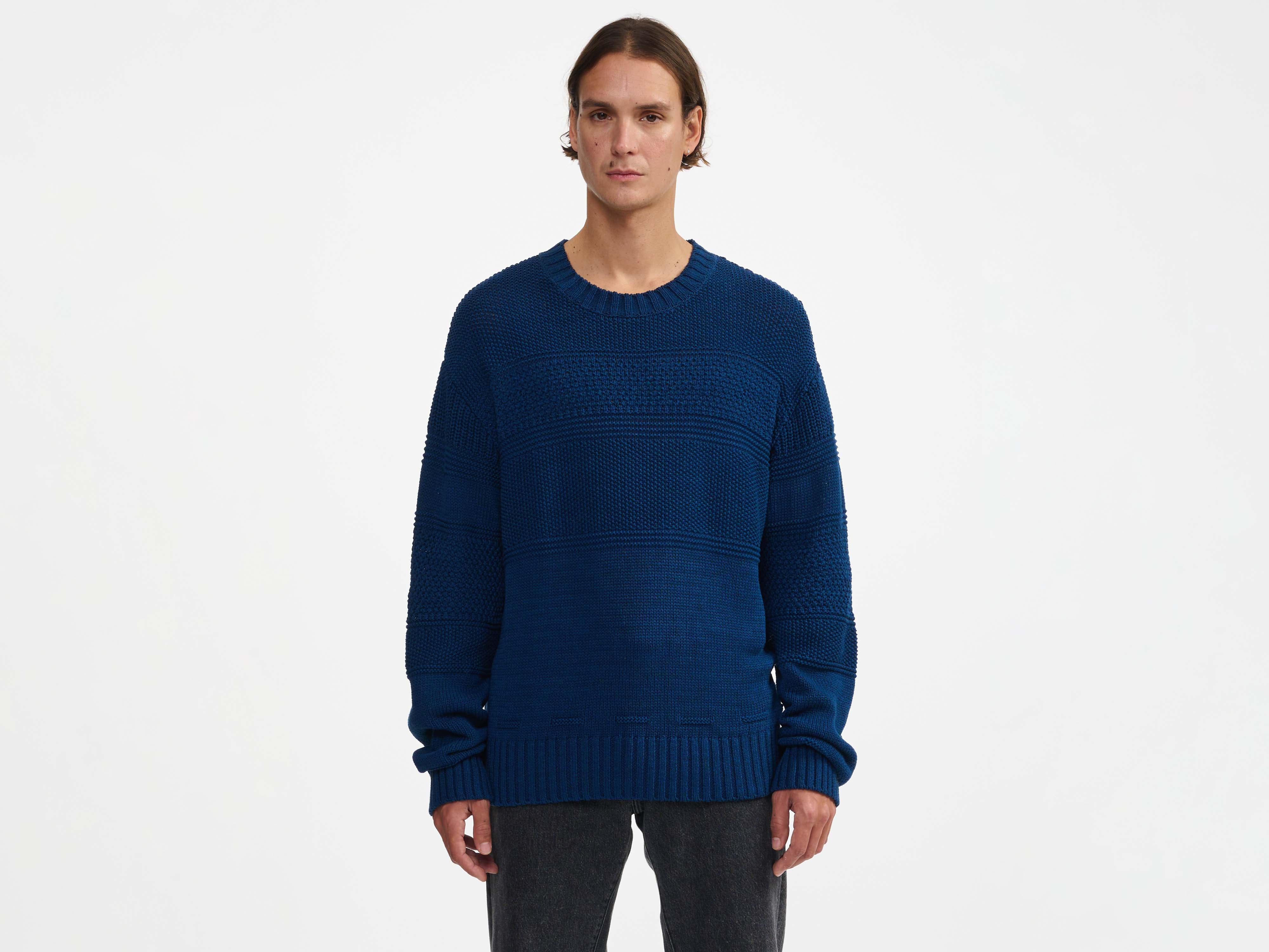 pull accys (241 / M / INDIGO)