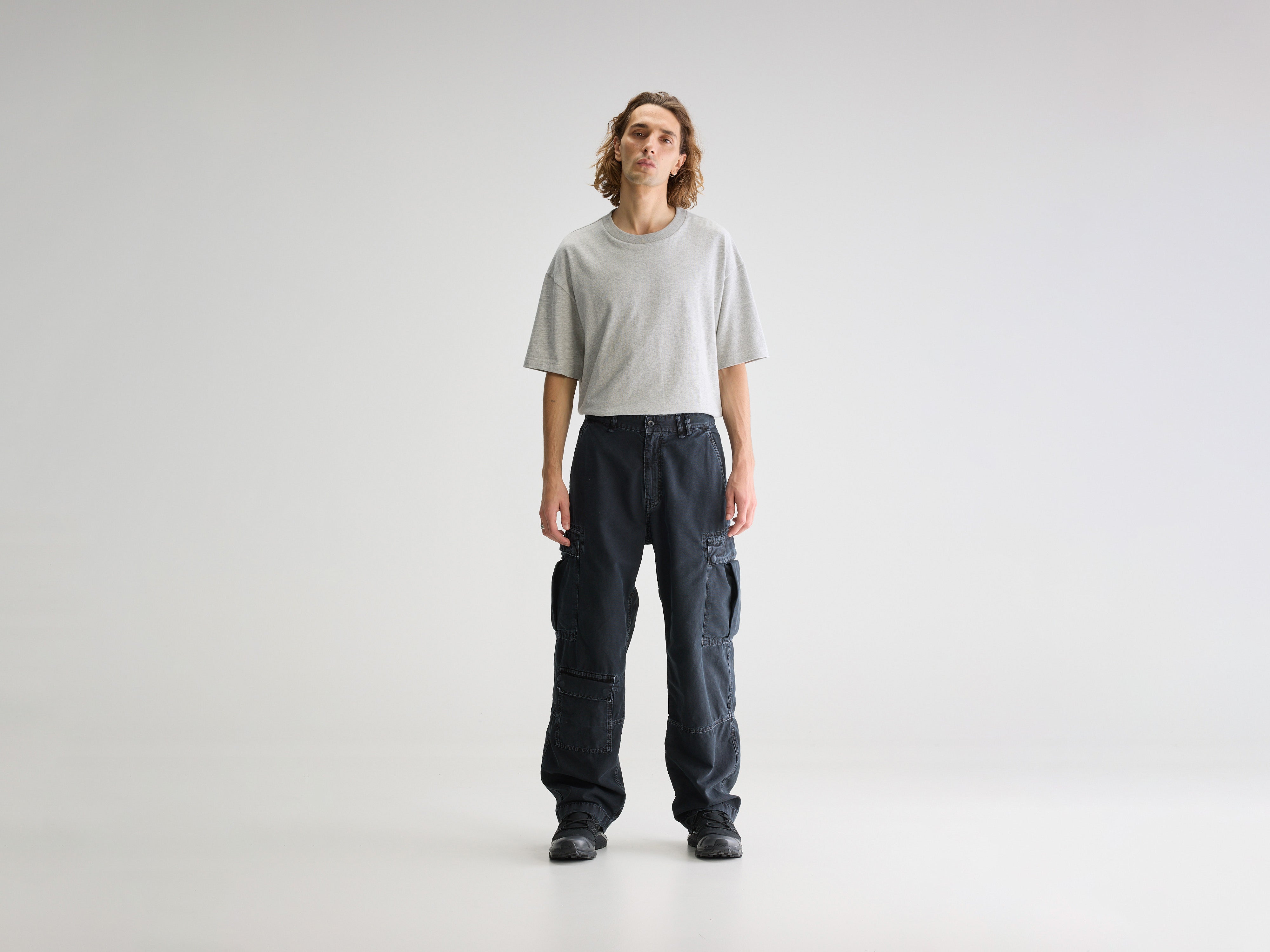 Kubi relaxed trousers (251 / M / CHARCOAL)