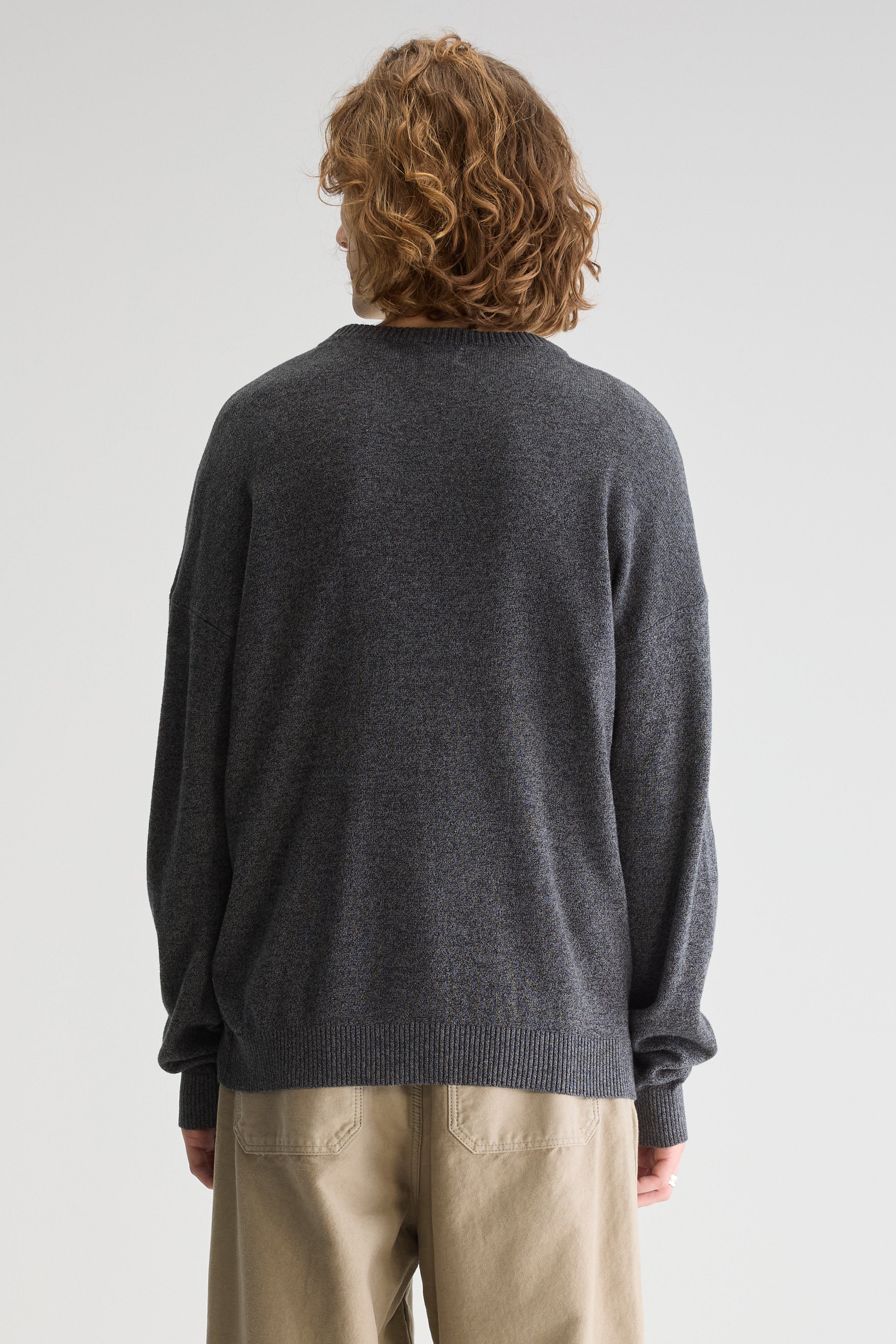Gema crewneck sweater (251 / M / ANTHRACITE)