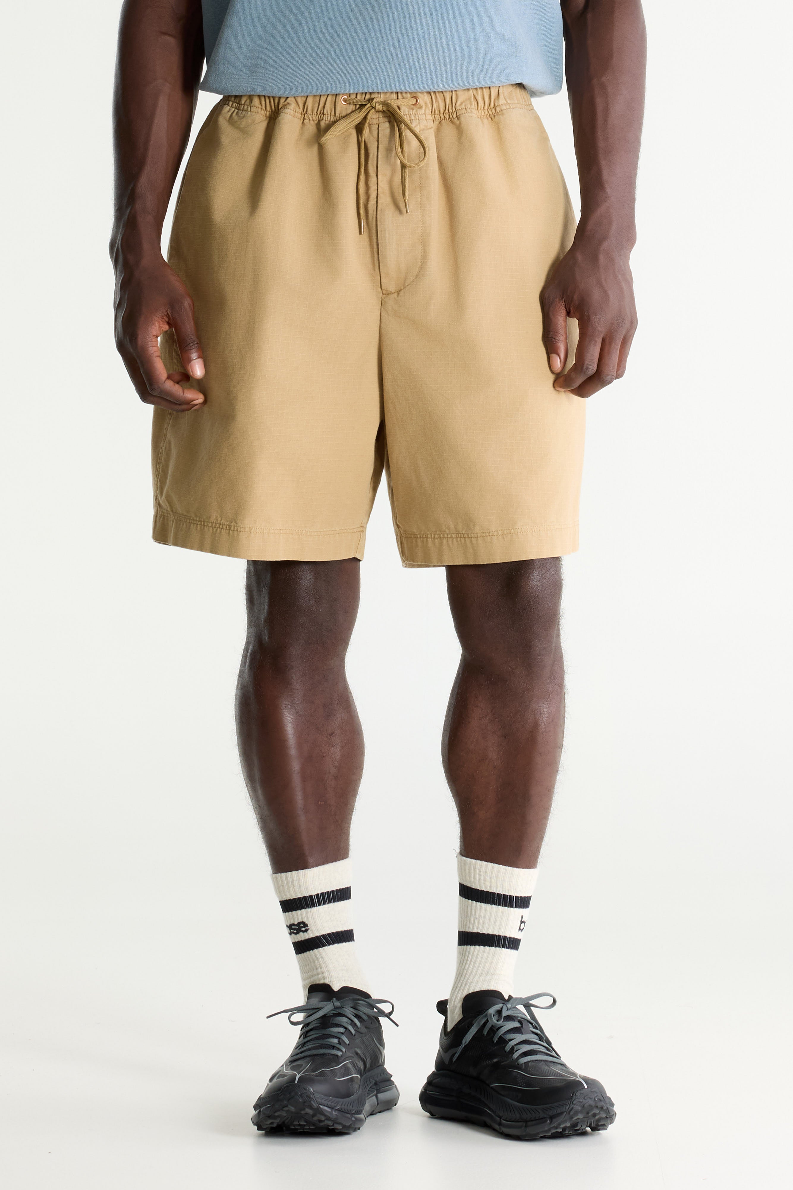 Flank wide shorts (261 / M / CLAY)