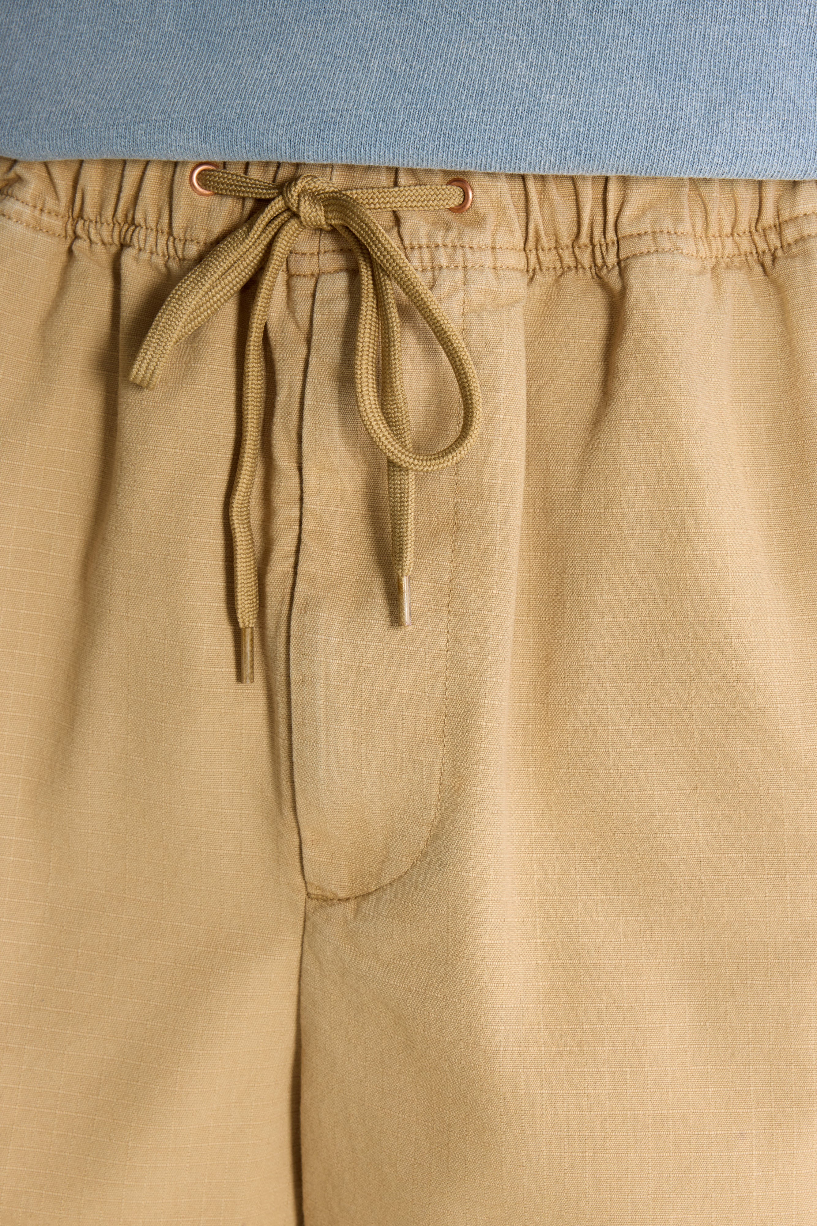 Flank wide shorts (261 / M / CLAY)