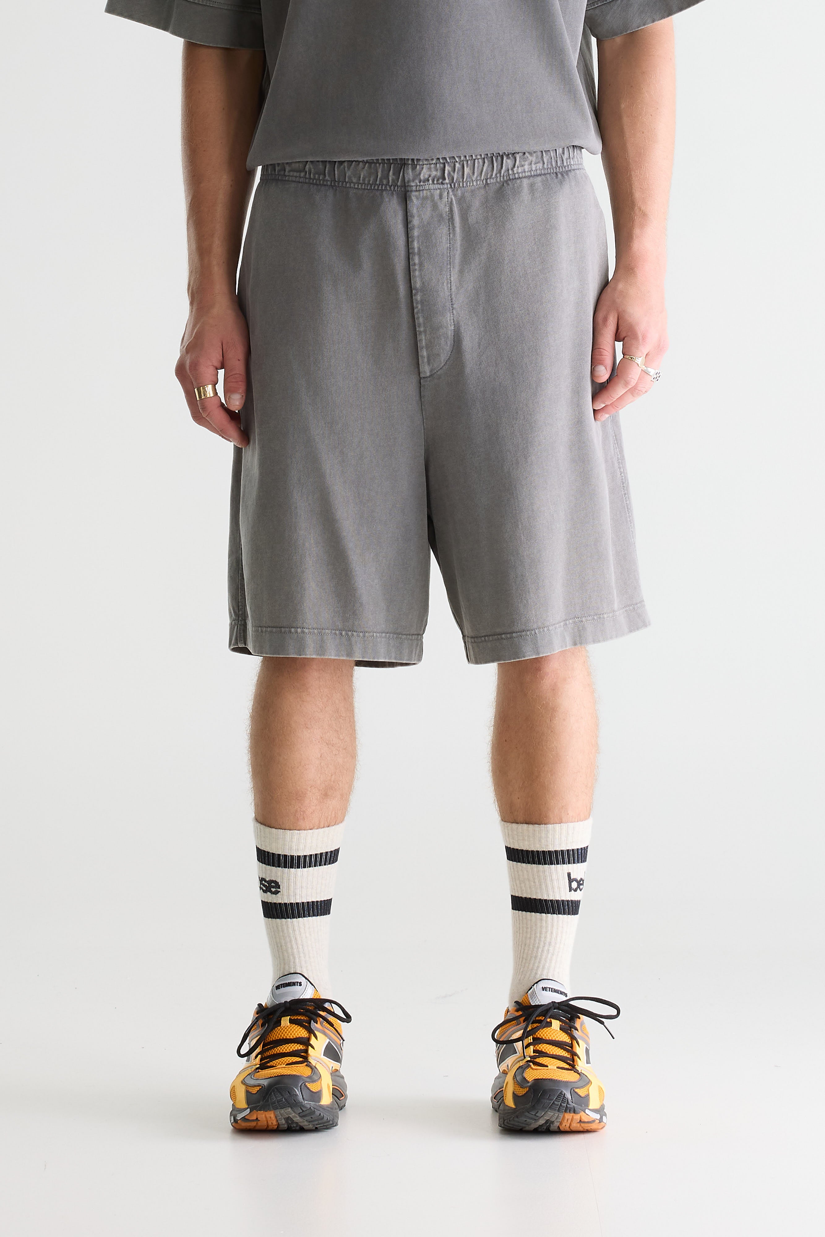 Flank wide shorts (261 / M / OXYD GREY)