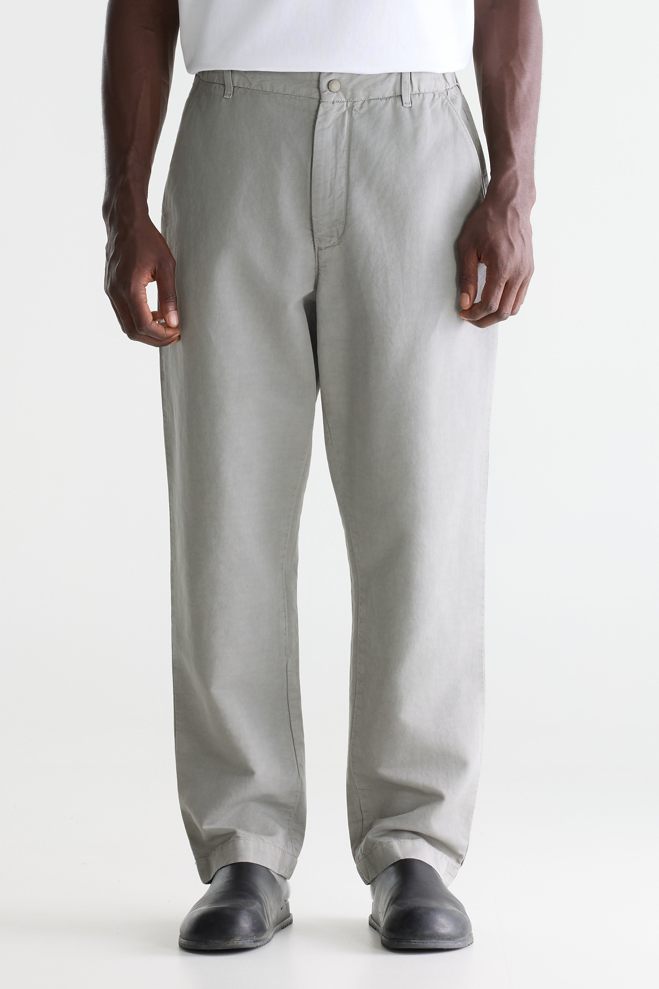 Paynt relaxed trousers (261 / M / CONCRETE)