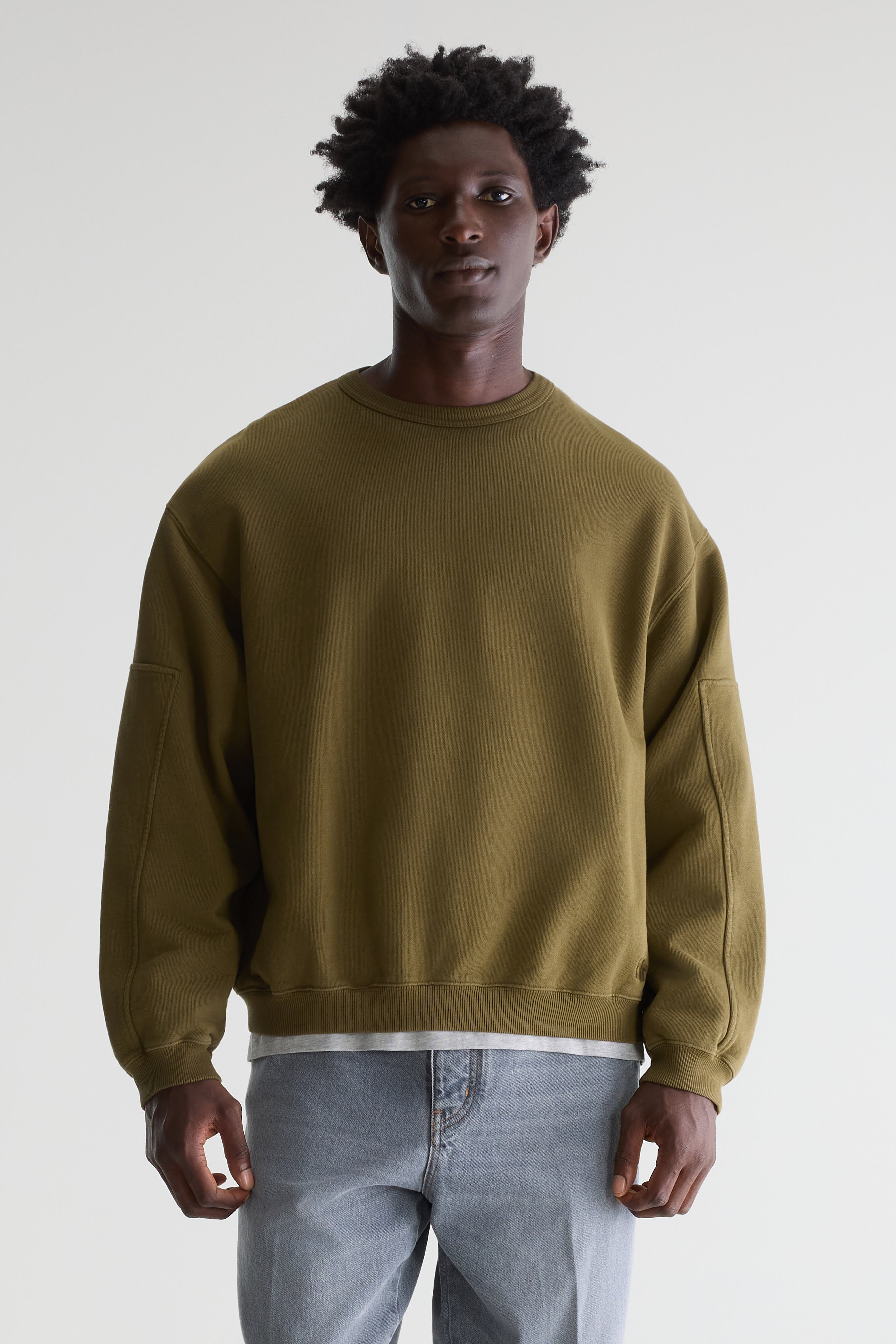 Fapien crewneck sweatshirt (261 / M / MILITARY)