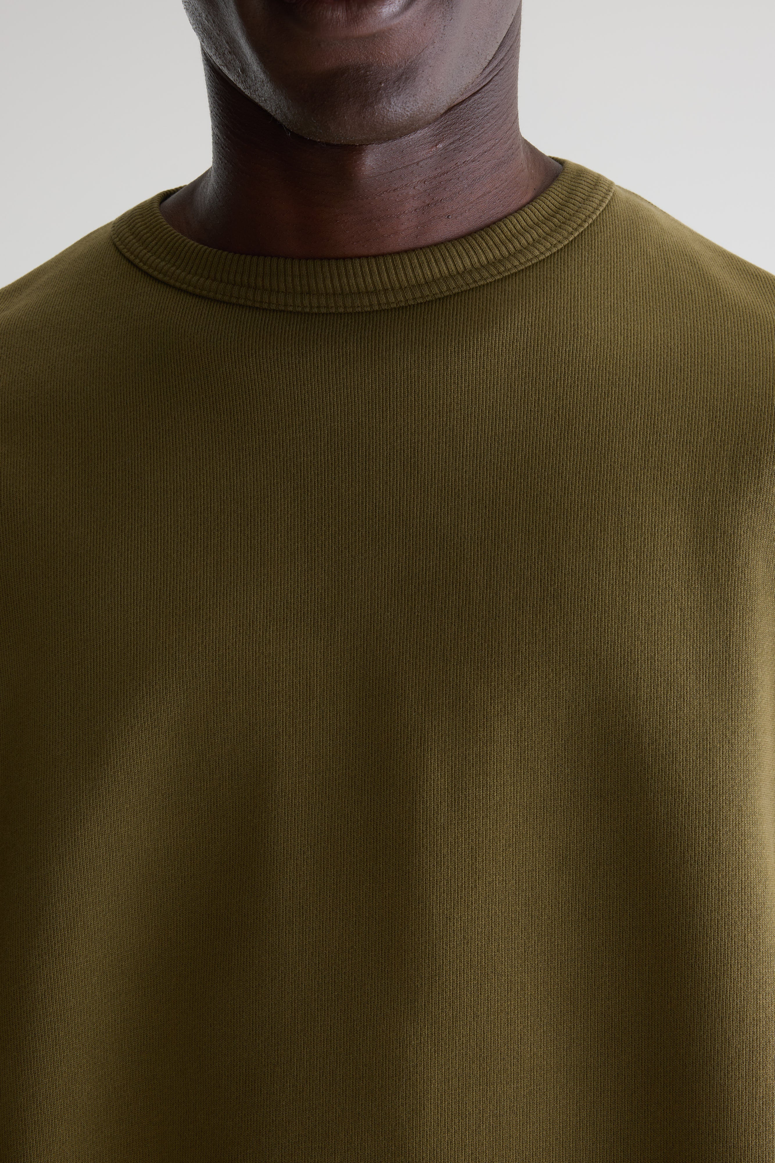 Fapien crewneck sweatshirt (261 / M / MILITARY)