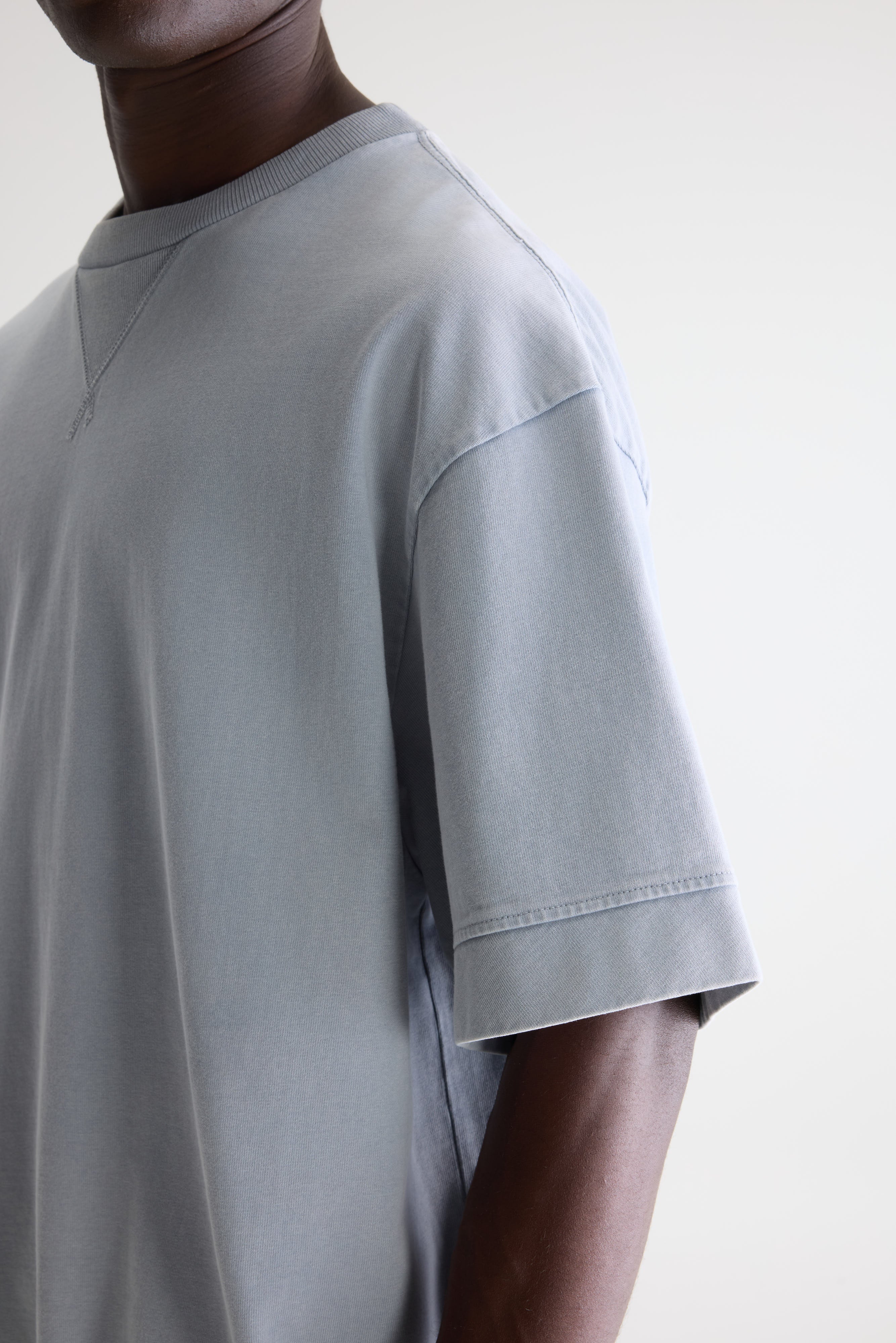 Fantom short sleeve t-shirt (261 / M / GLOOMY)