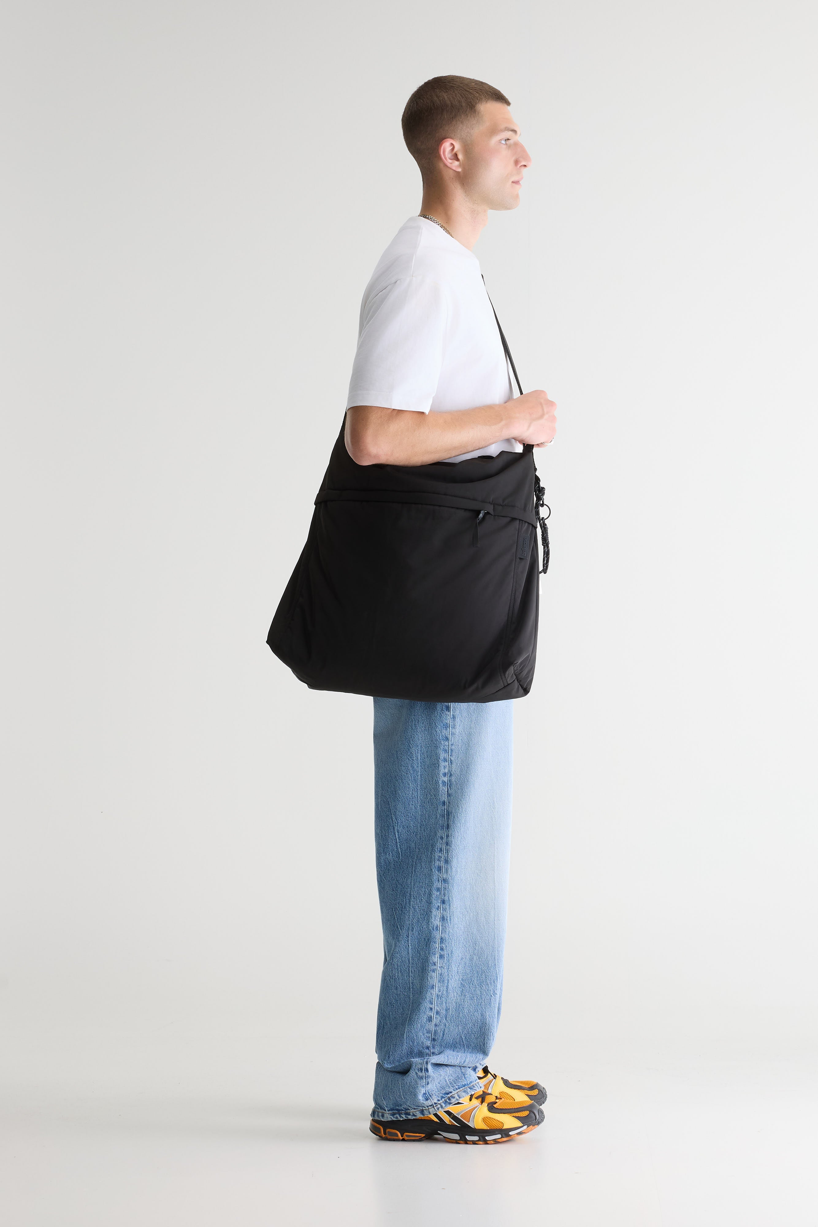 Sac à bandoulière Hendem (261 / M / BLACK)