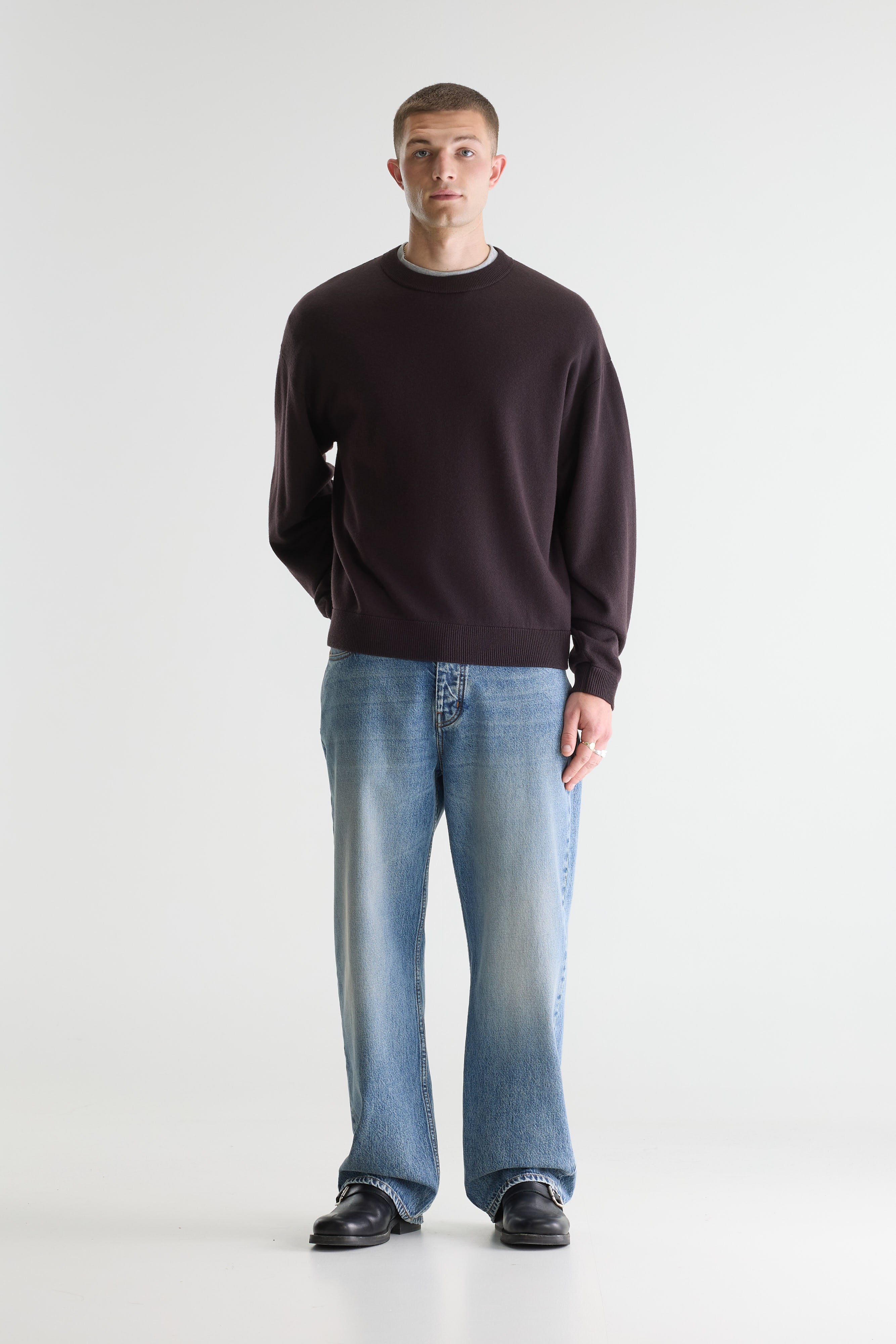 Siamo crewneck sweater (261 / M / DARK ROAST)