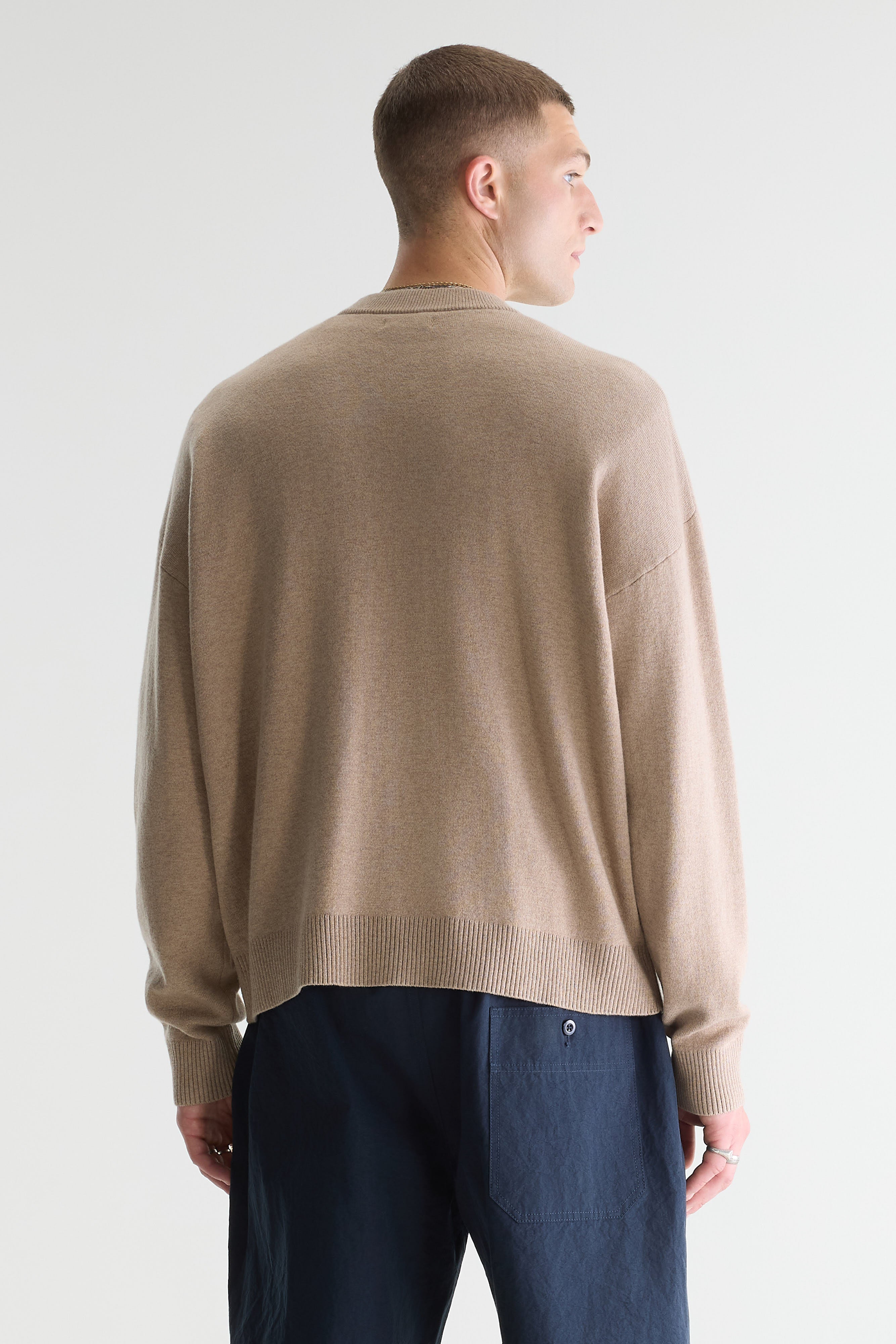 Geolem crewneck sweater (261 / M / CHINO)