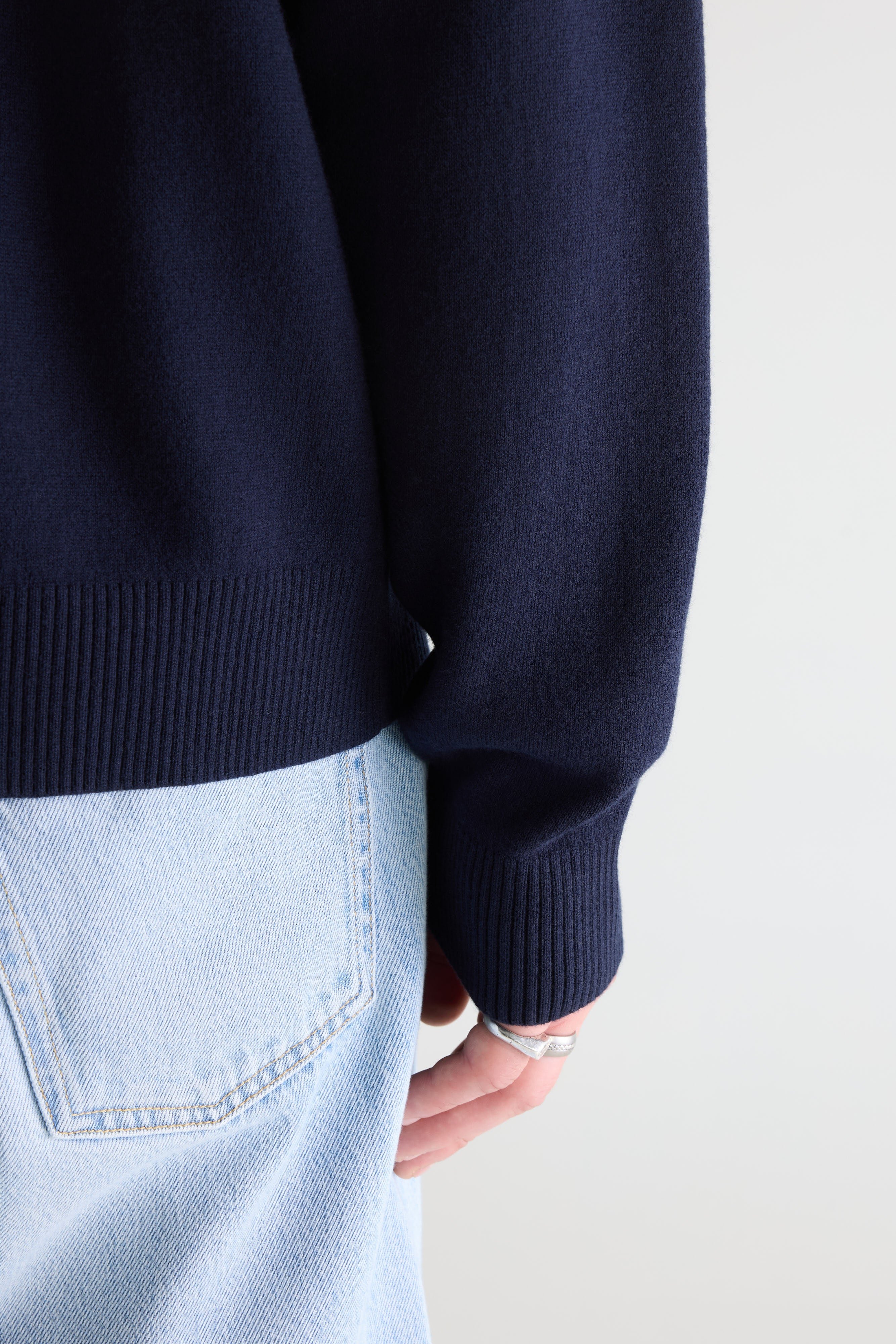 Geoze zipped high neck sweater (261 / M / NAVY)