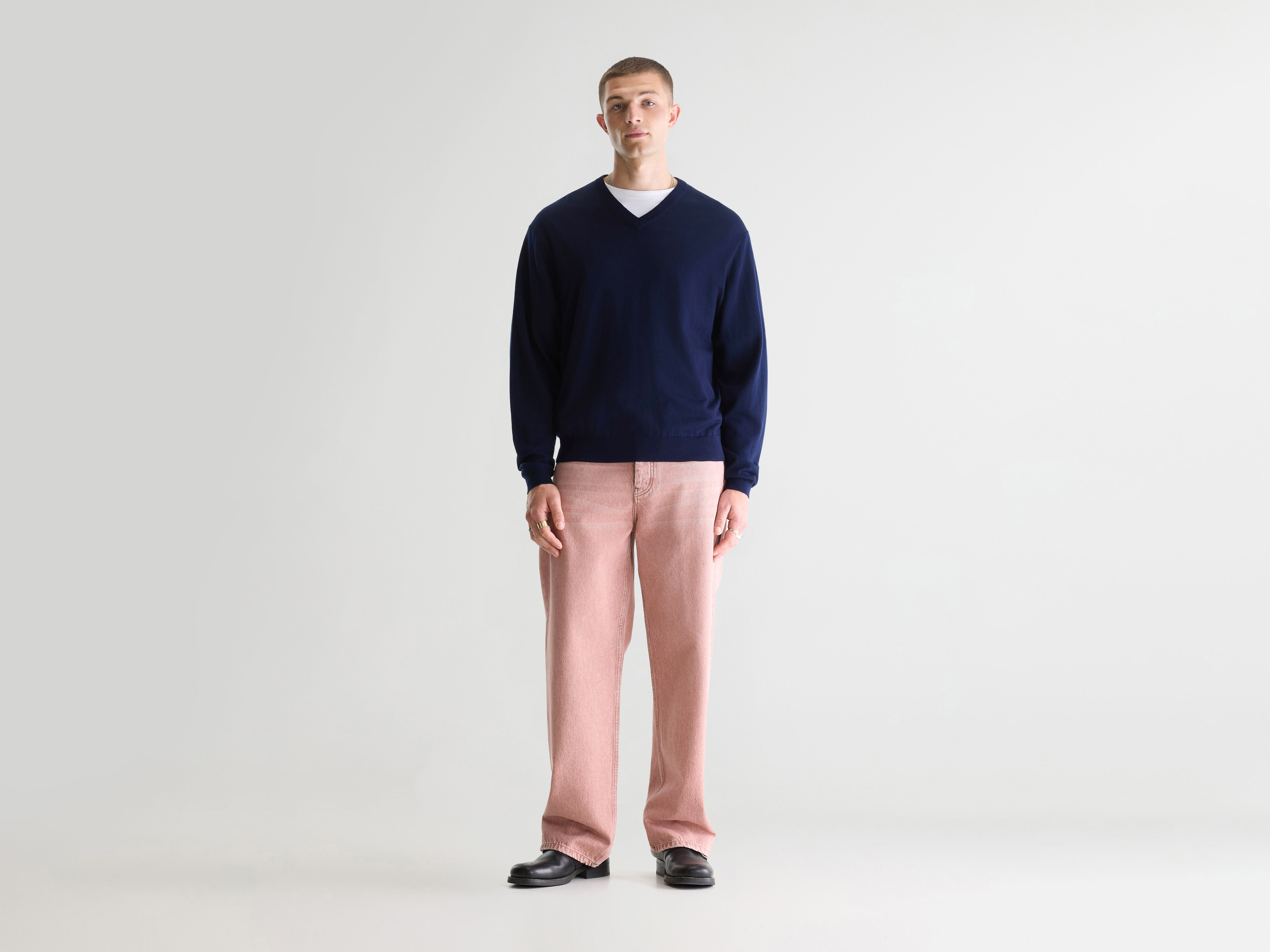 Dilwy v-neck sweater (261 / M / NAVY)