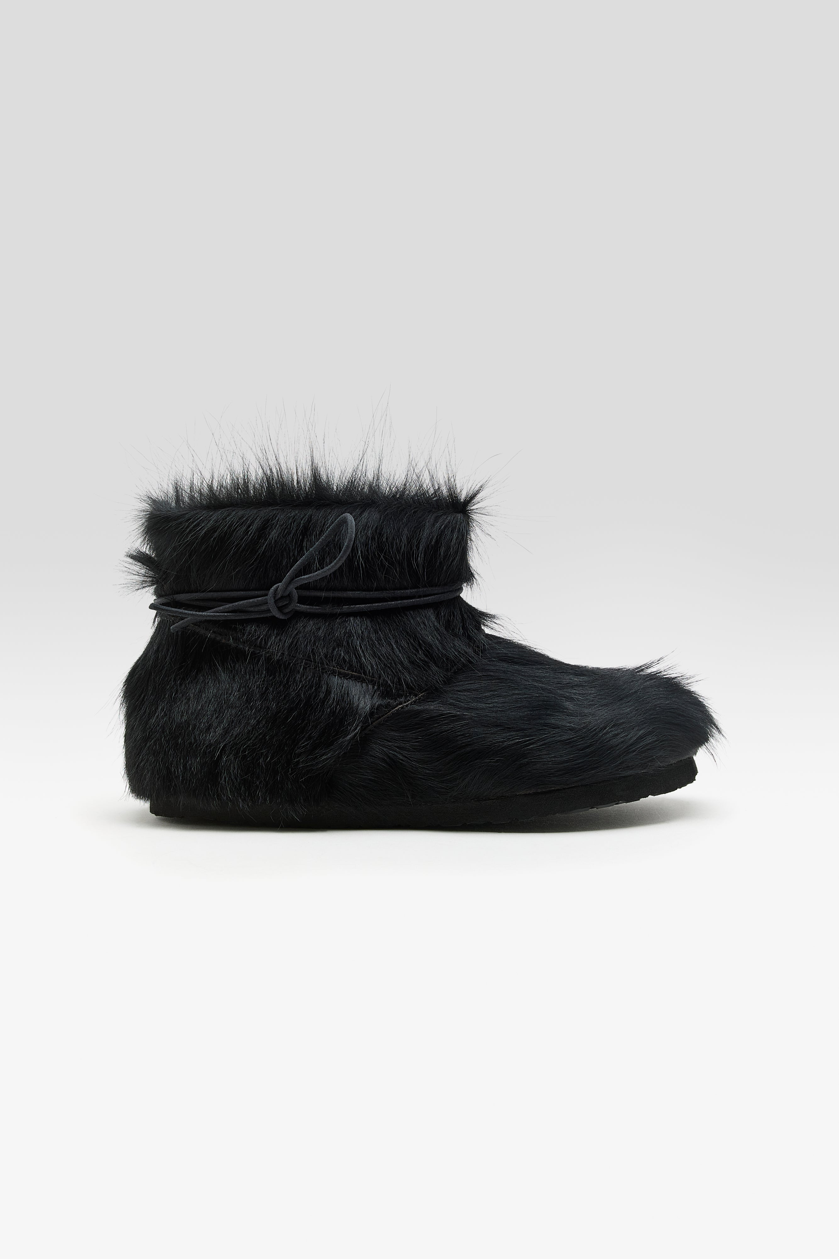 Cowhide Boots (252 / B / BLACK)