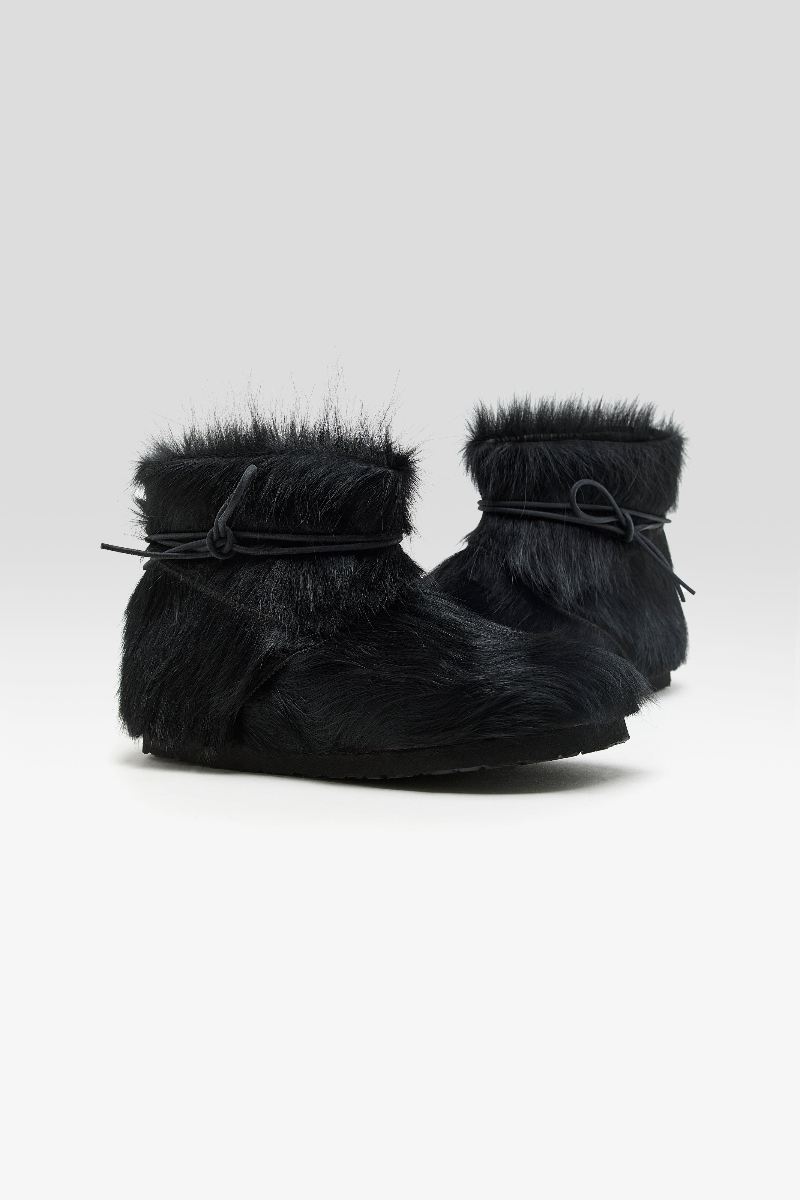 Cowhide Boots (252 / B / BLACK)