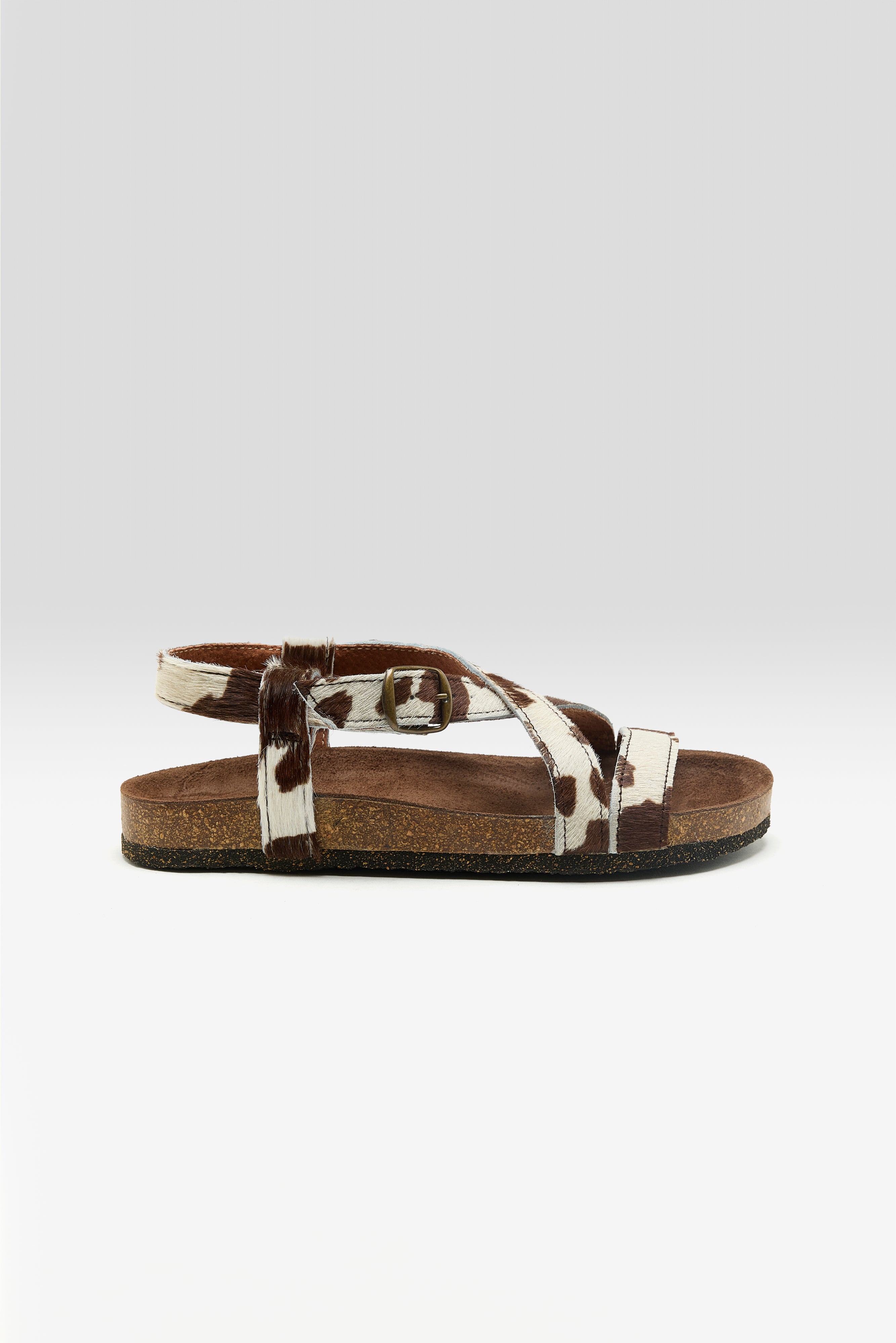 Cowprint Ponyhair Cross Strap Sandals (261 / W / WHITE)