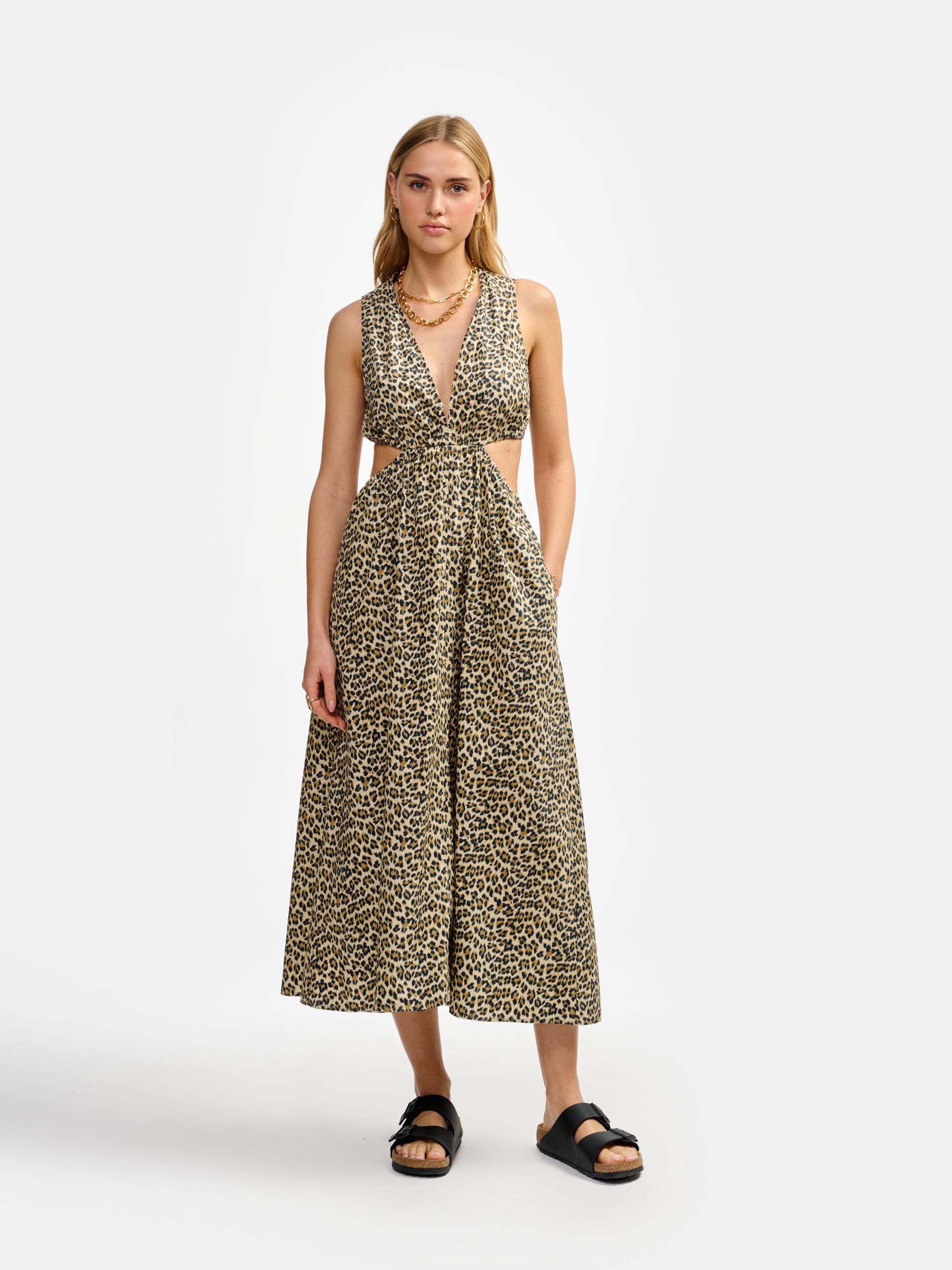 amsa dress (241 / W / DISPLAY B)