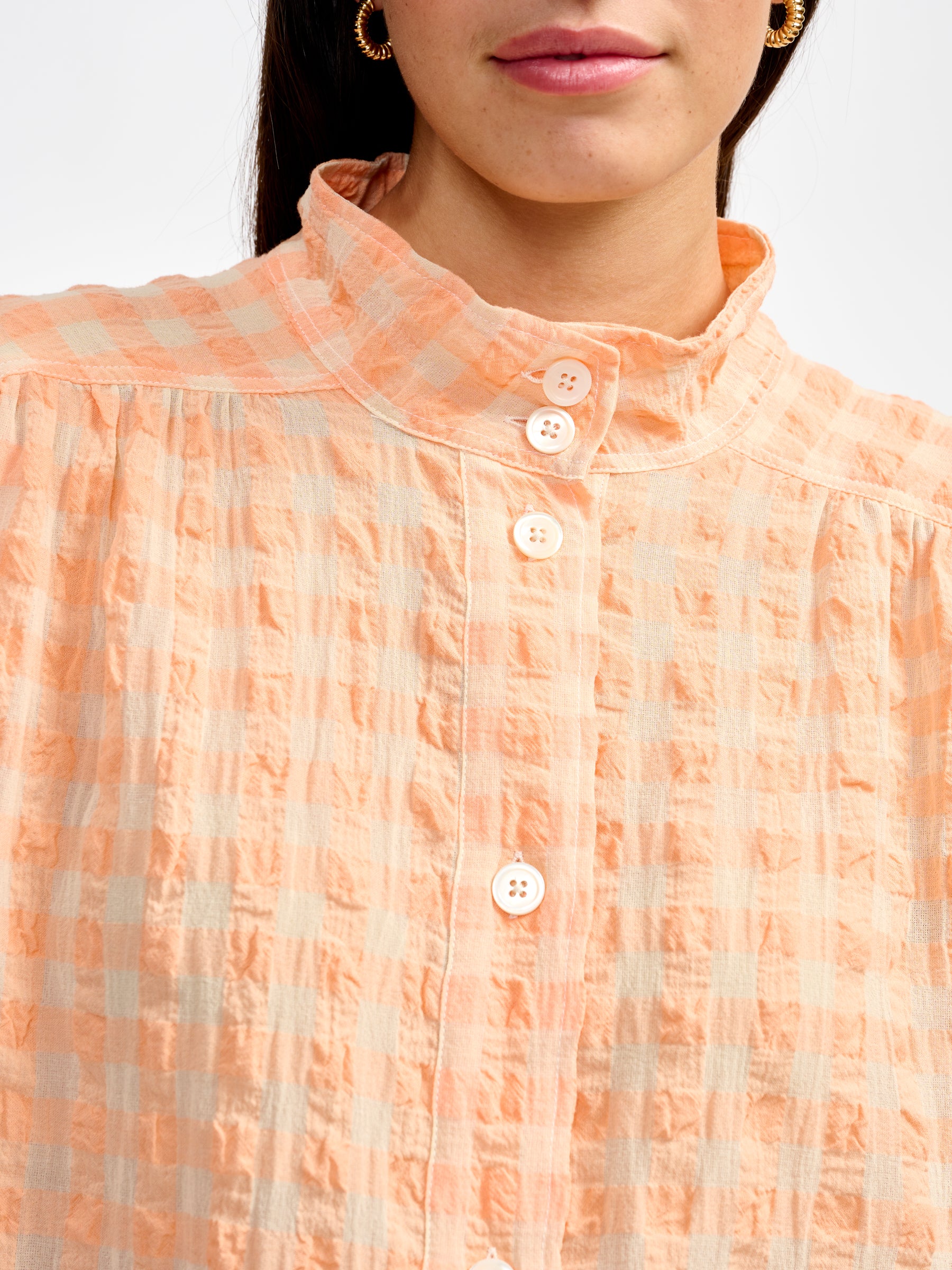 peachy blouse (241 / W / CHECK A)