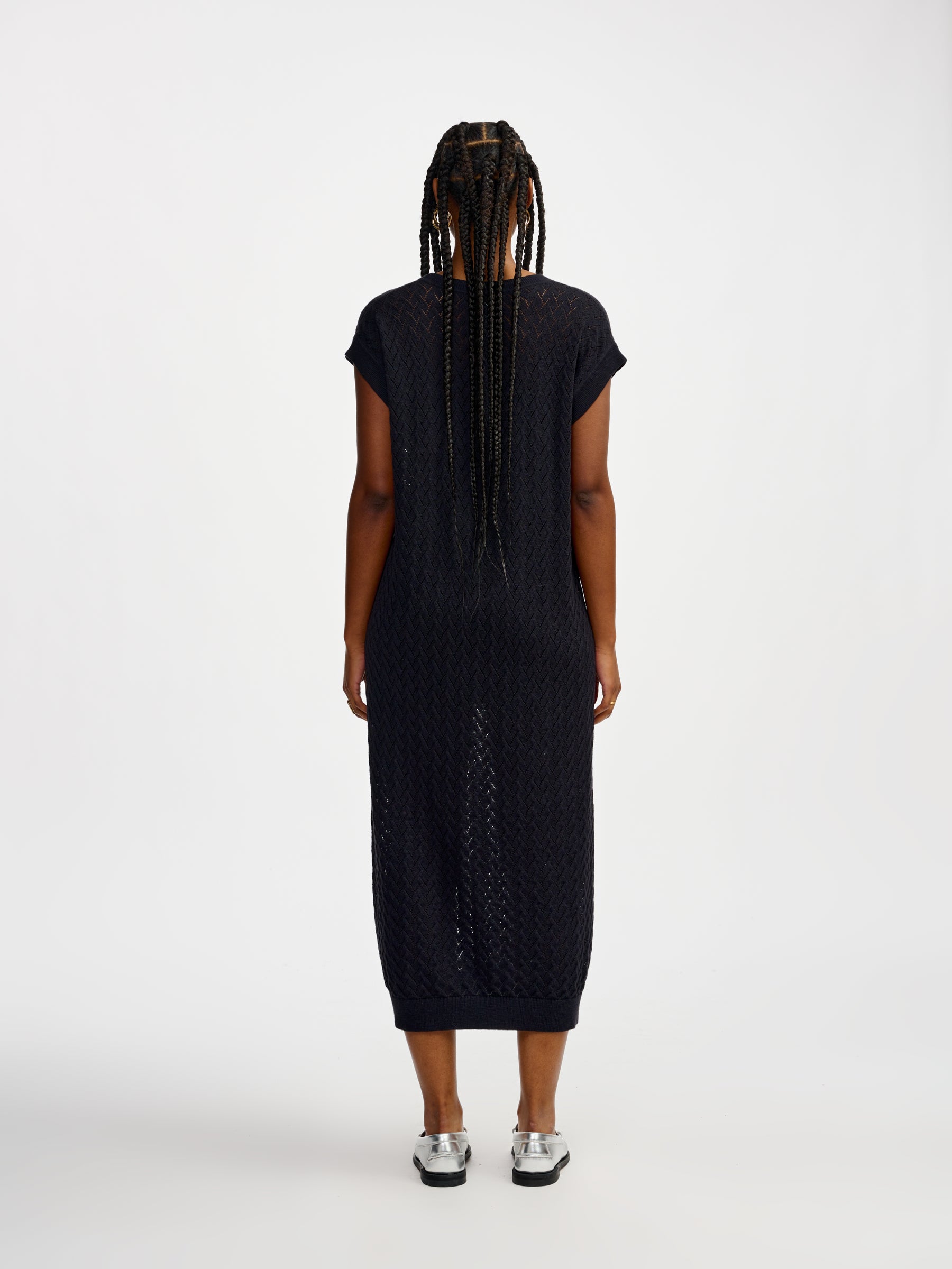 gopmi dress (241 / W / OFF BLACK)