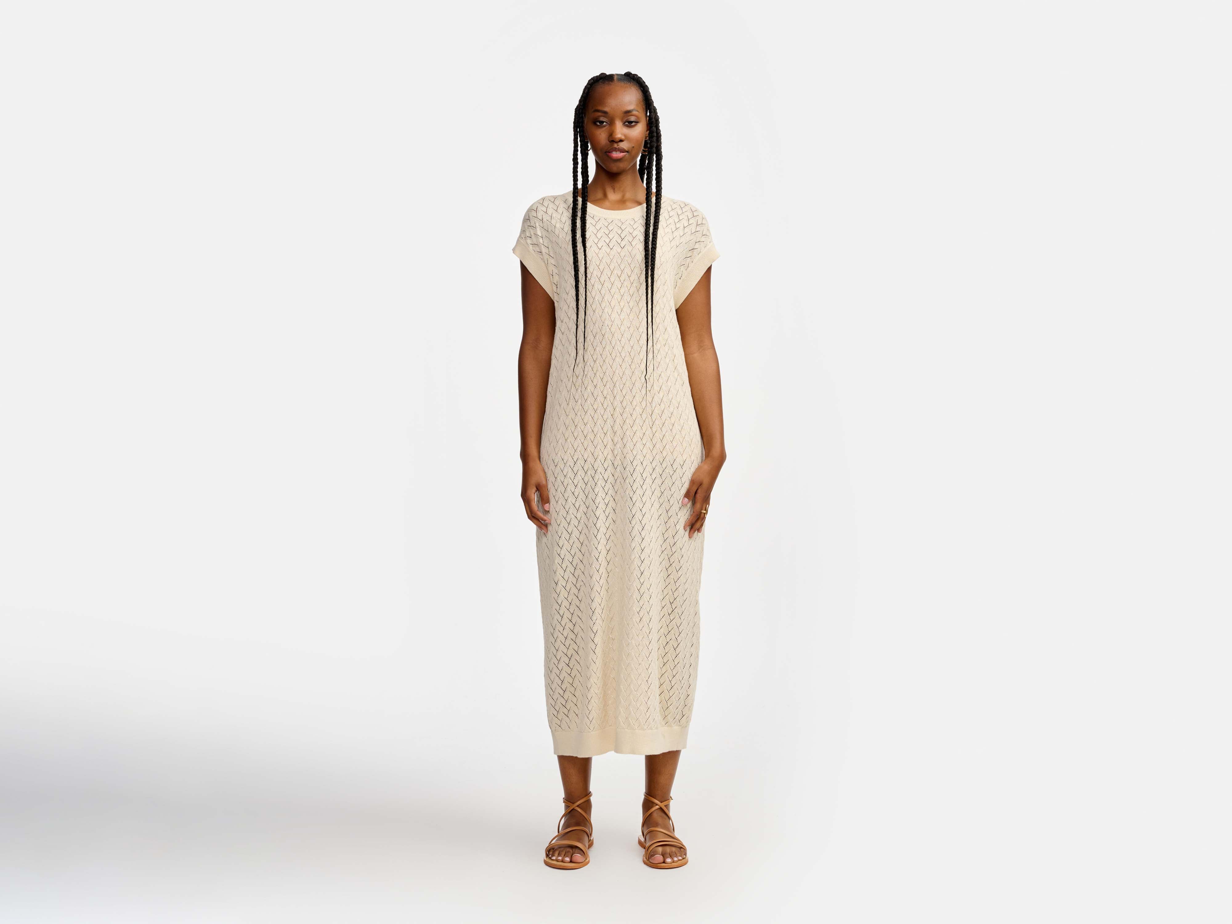 robe gopmi (241 / W / SWAN)