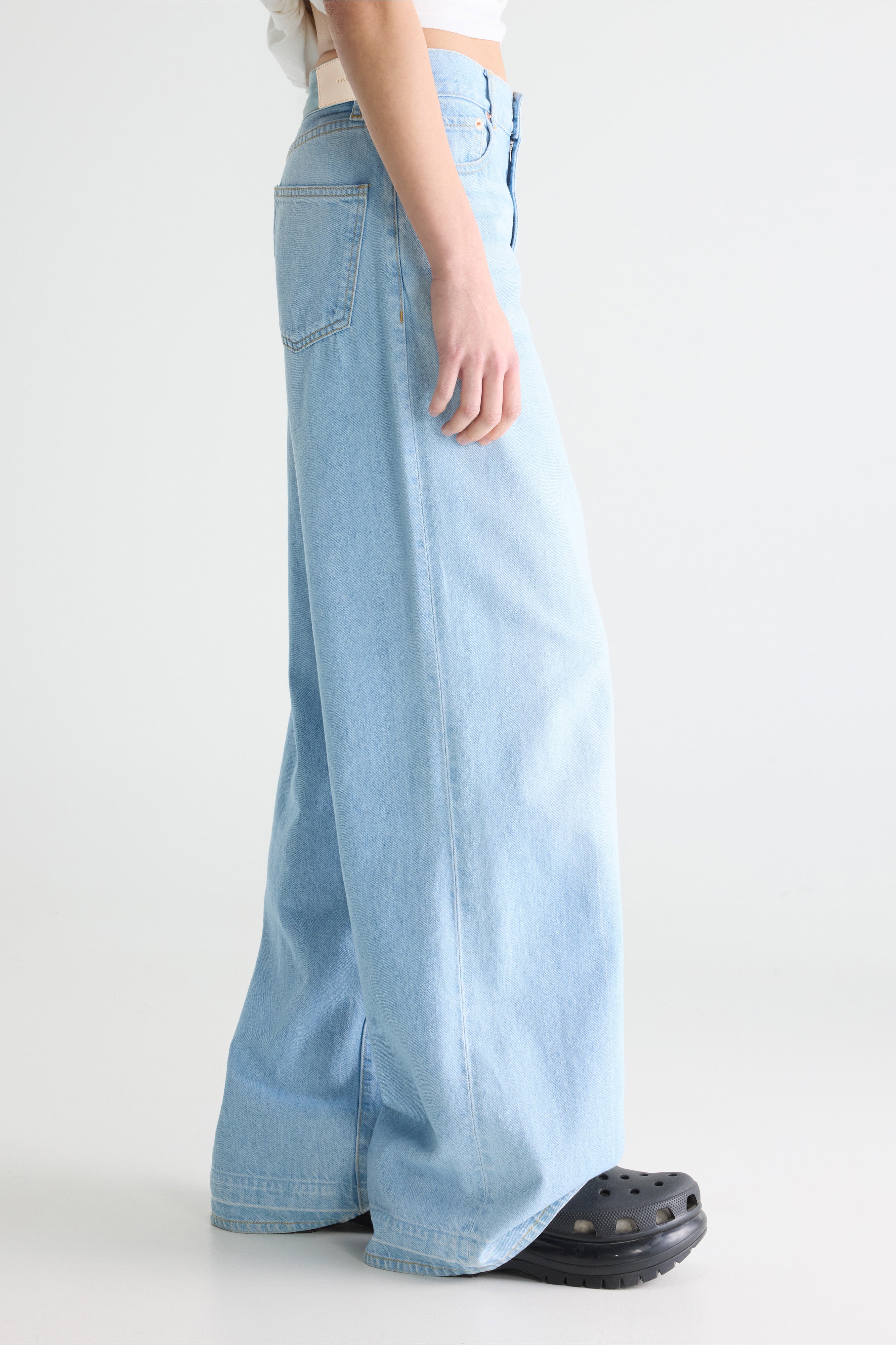 Denim N. 64 wide jeans (242 / W / VINTAGE LT BLUE)