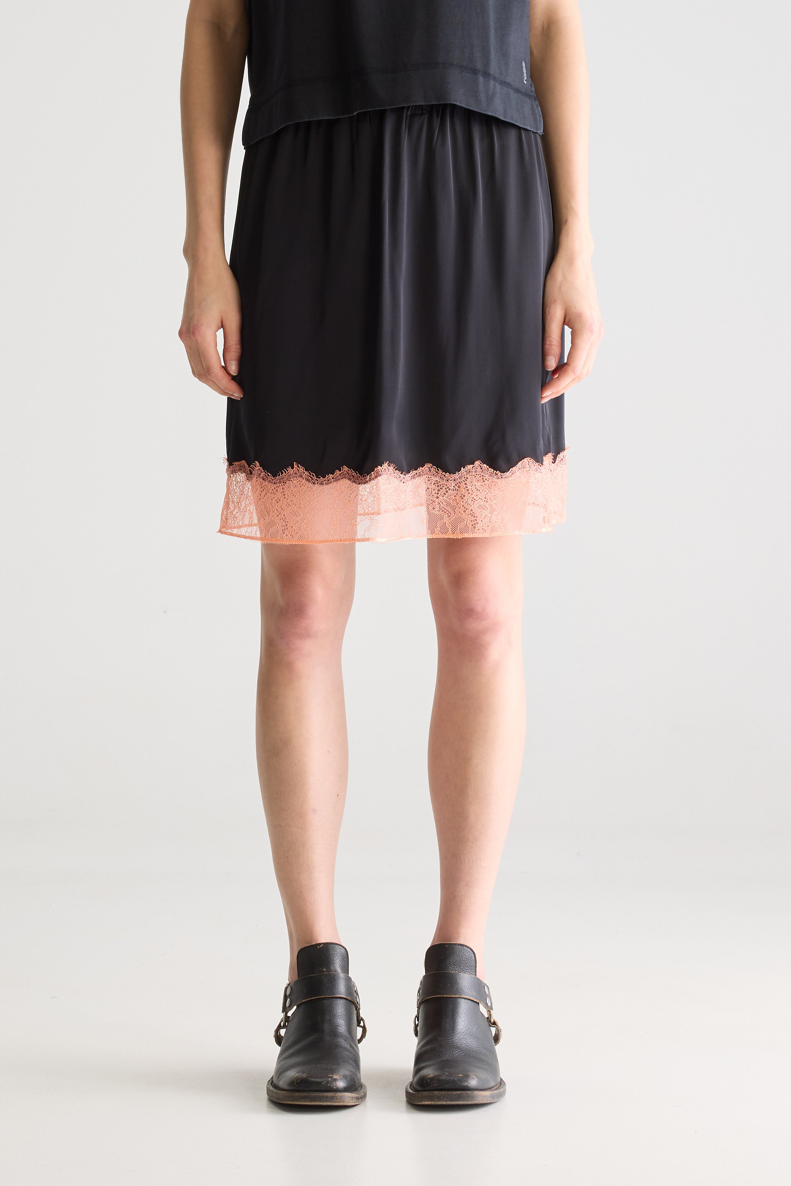 Haylin mini skirt (251 / W / BLACK)