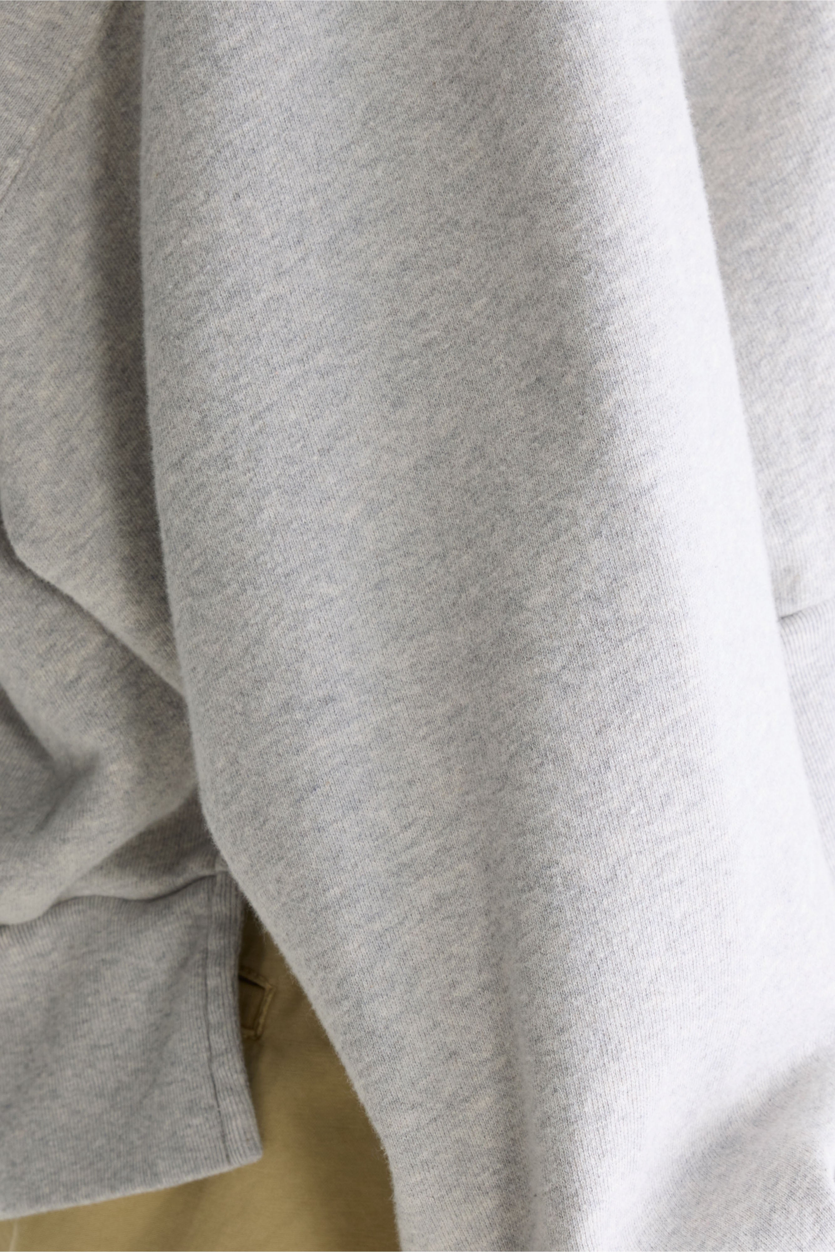 Varola v-neck sweatshirt (252 / W / H. GREY)