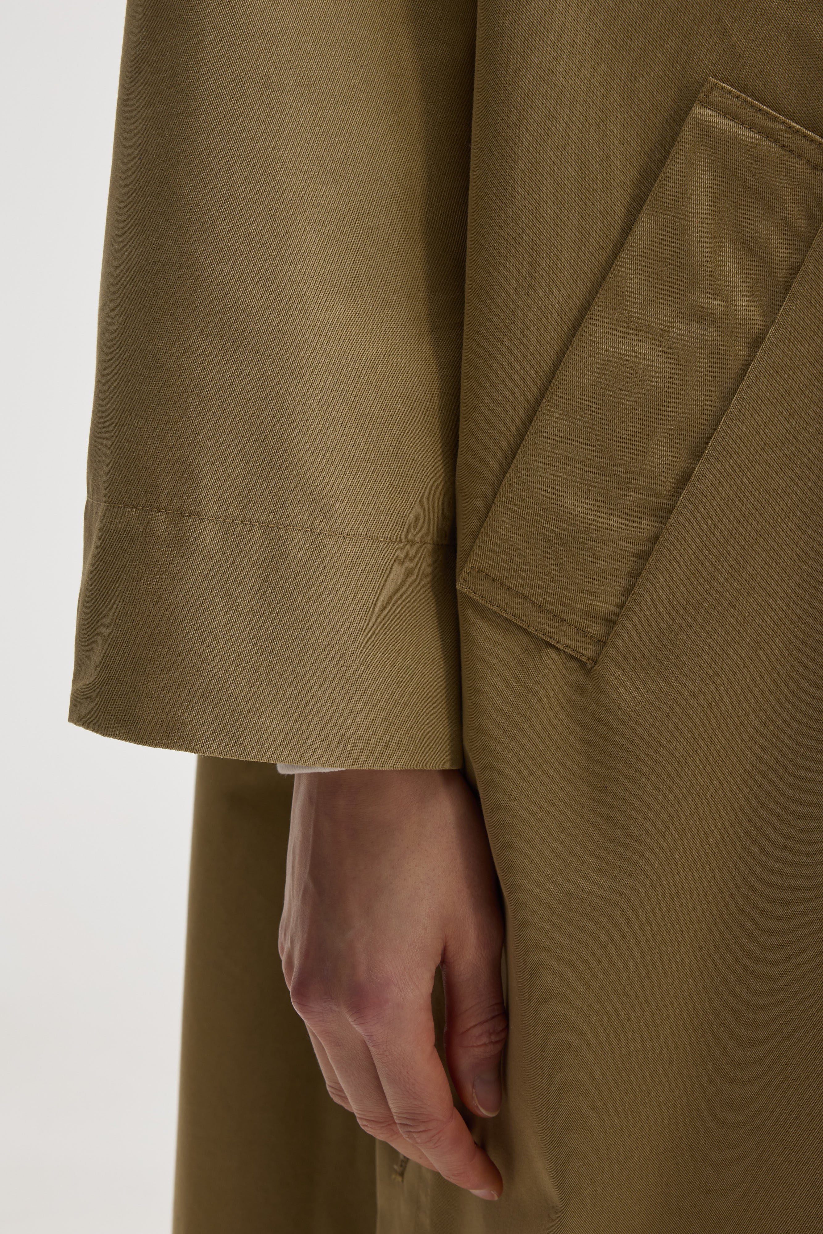 Jutta trench (251 / W / EARTH)