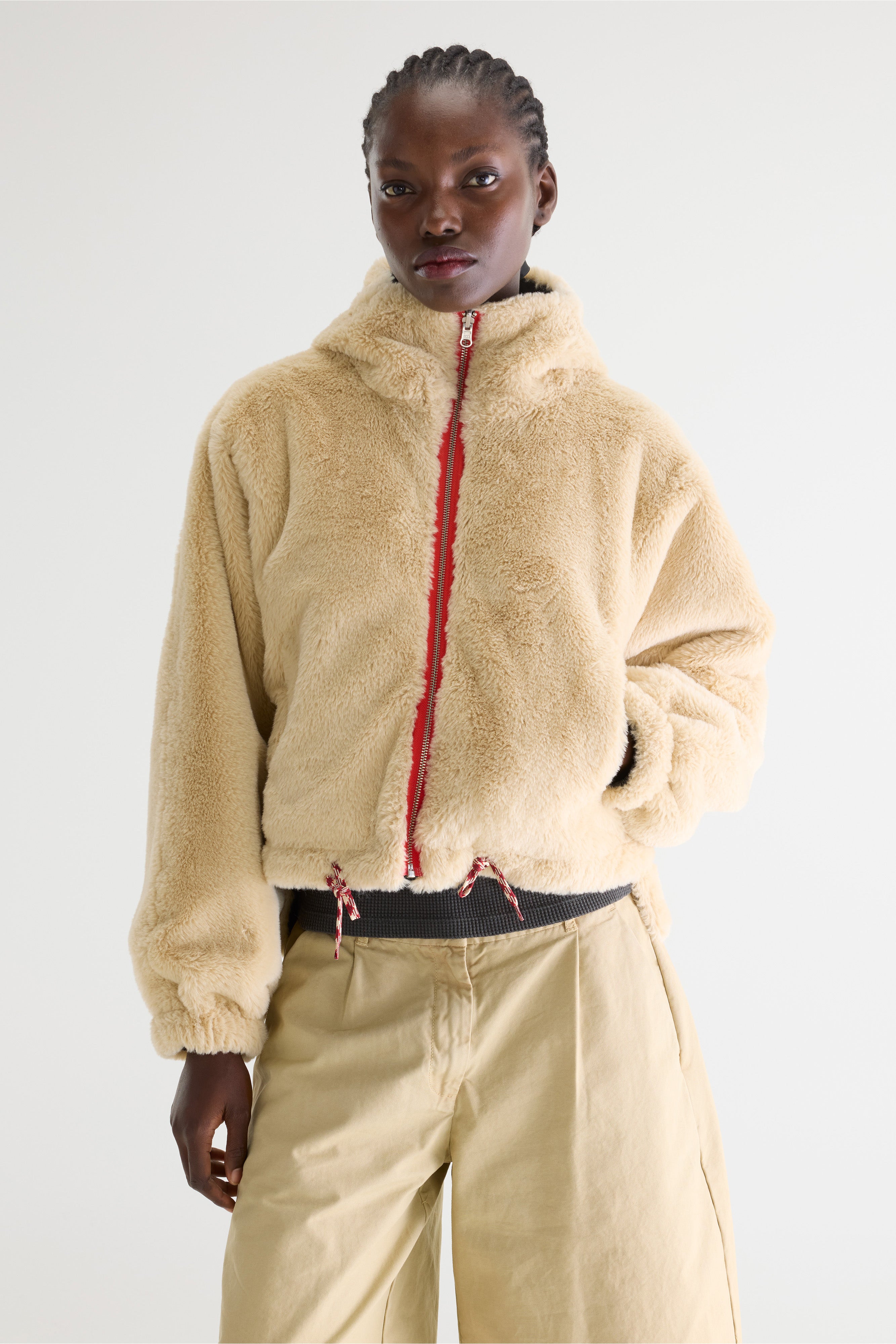 Loud hooded jacket (242 / W / PIRATE)
