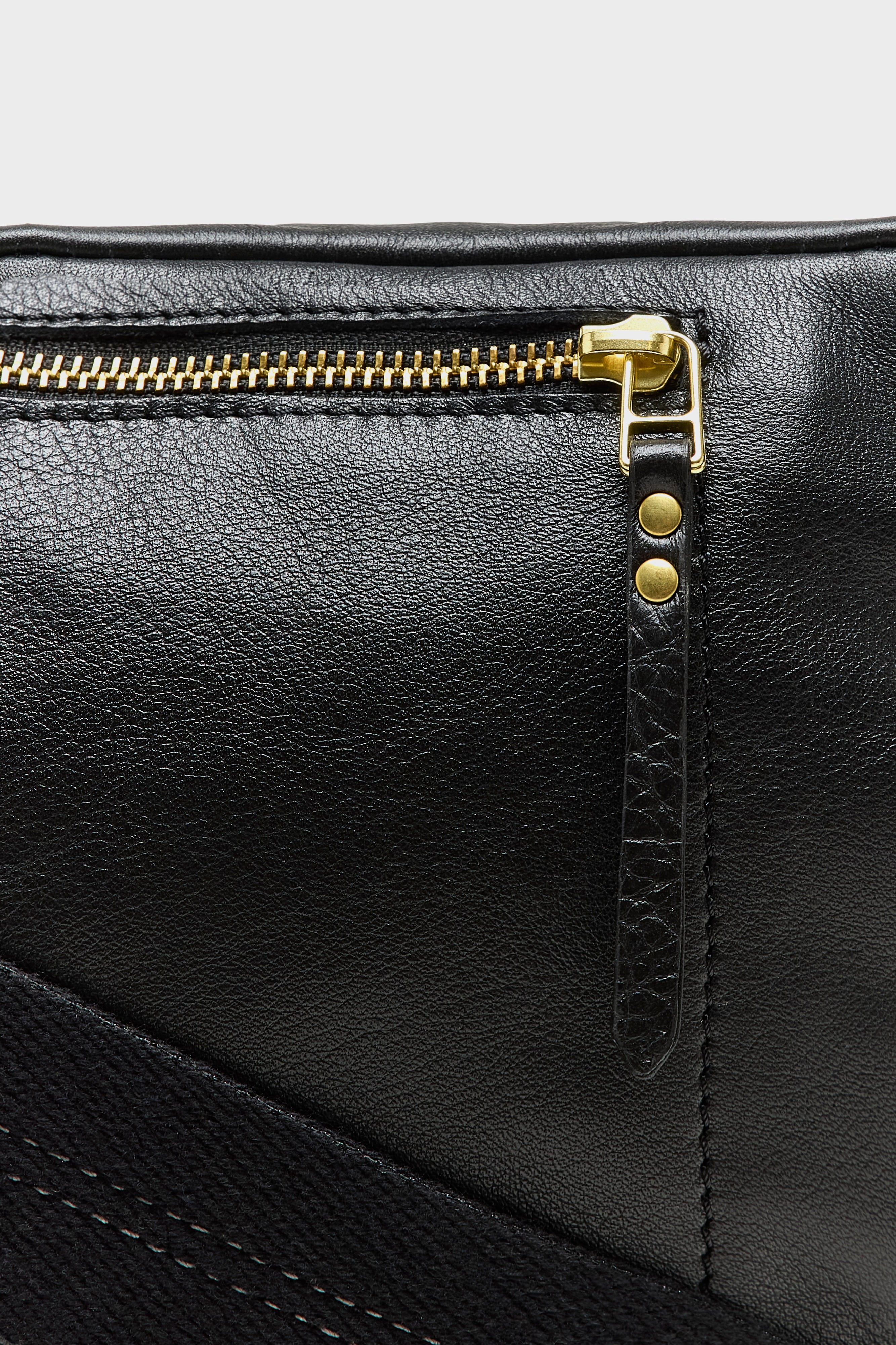 Souply sling bag (252 / W / BLACK)