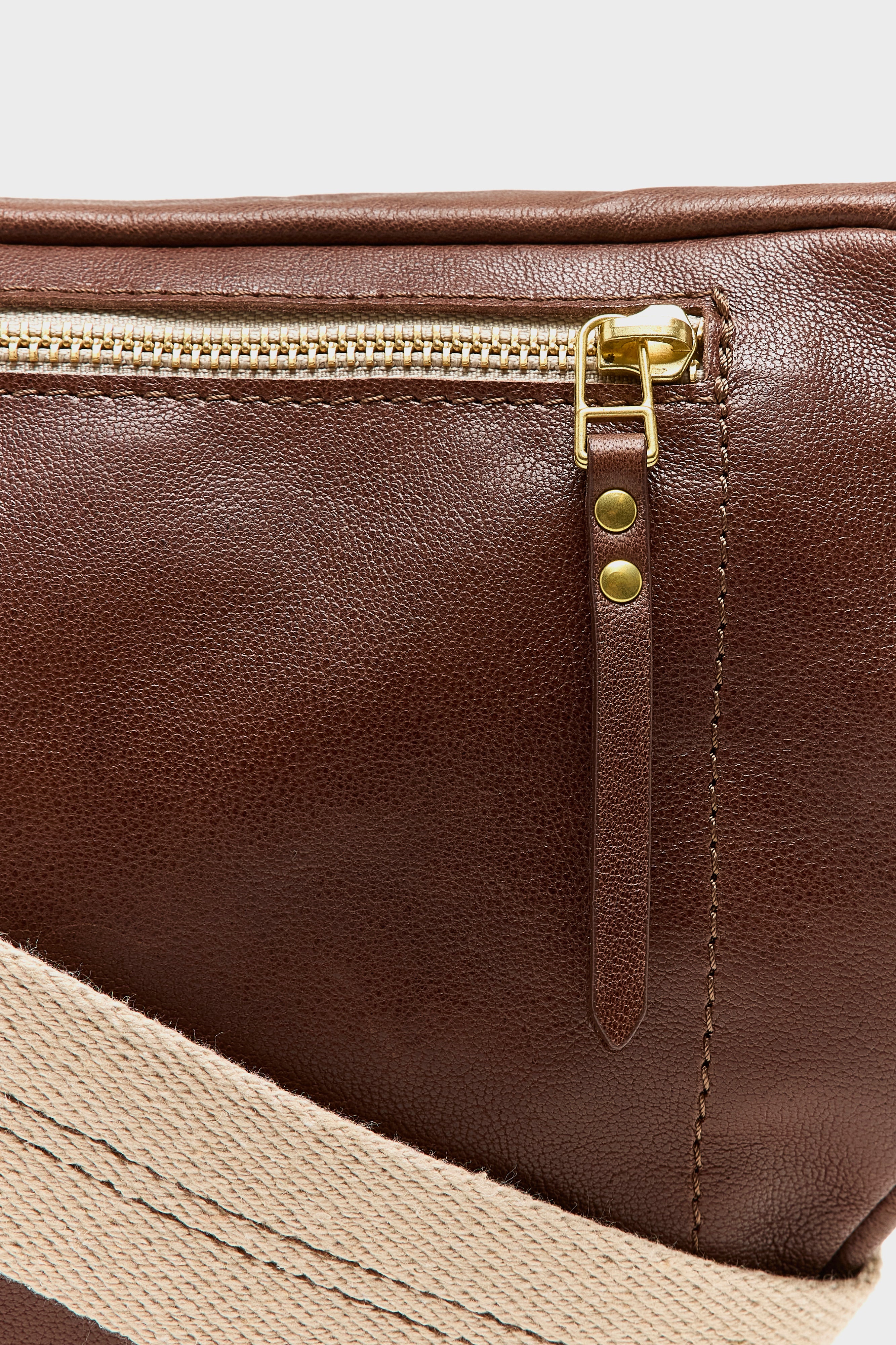 Souply sling bag (252 / W / ECUREUIL)