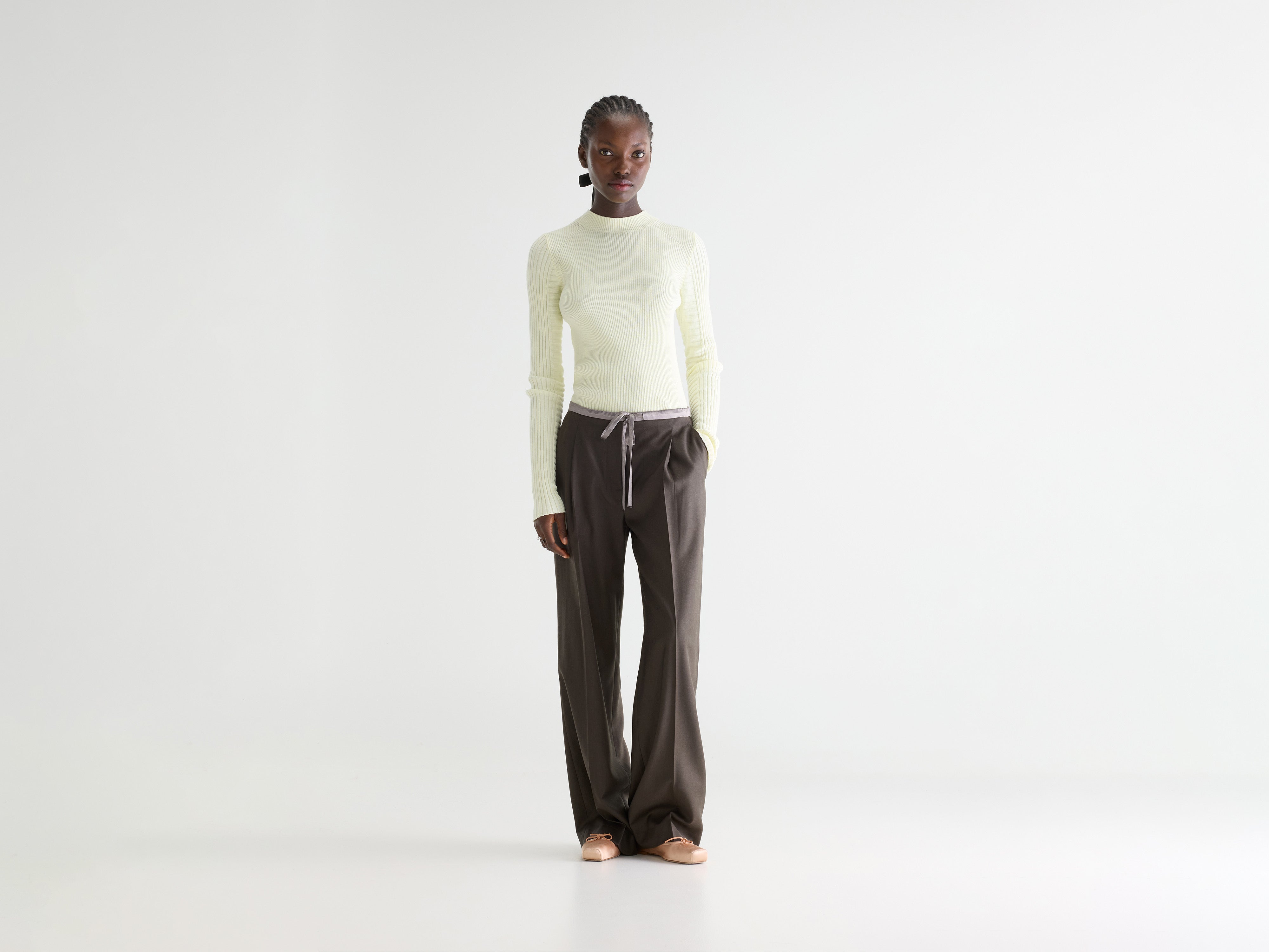 Vestal regular trousers (261 / W / DARK ROAST)