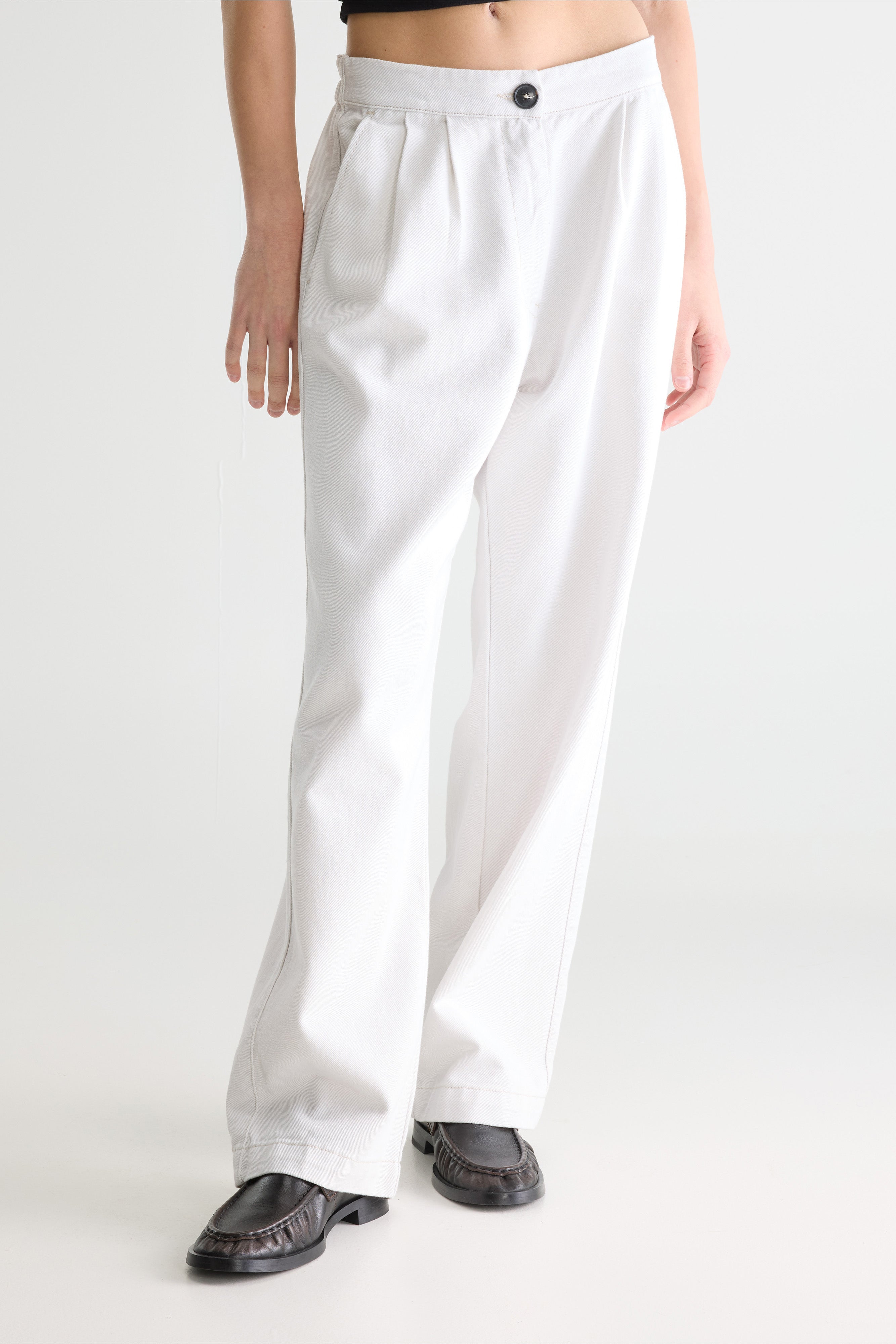 Pillow regular trousers (261 / W / LOTUS)