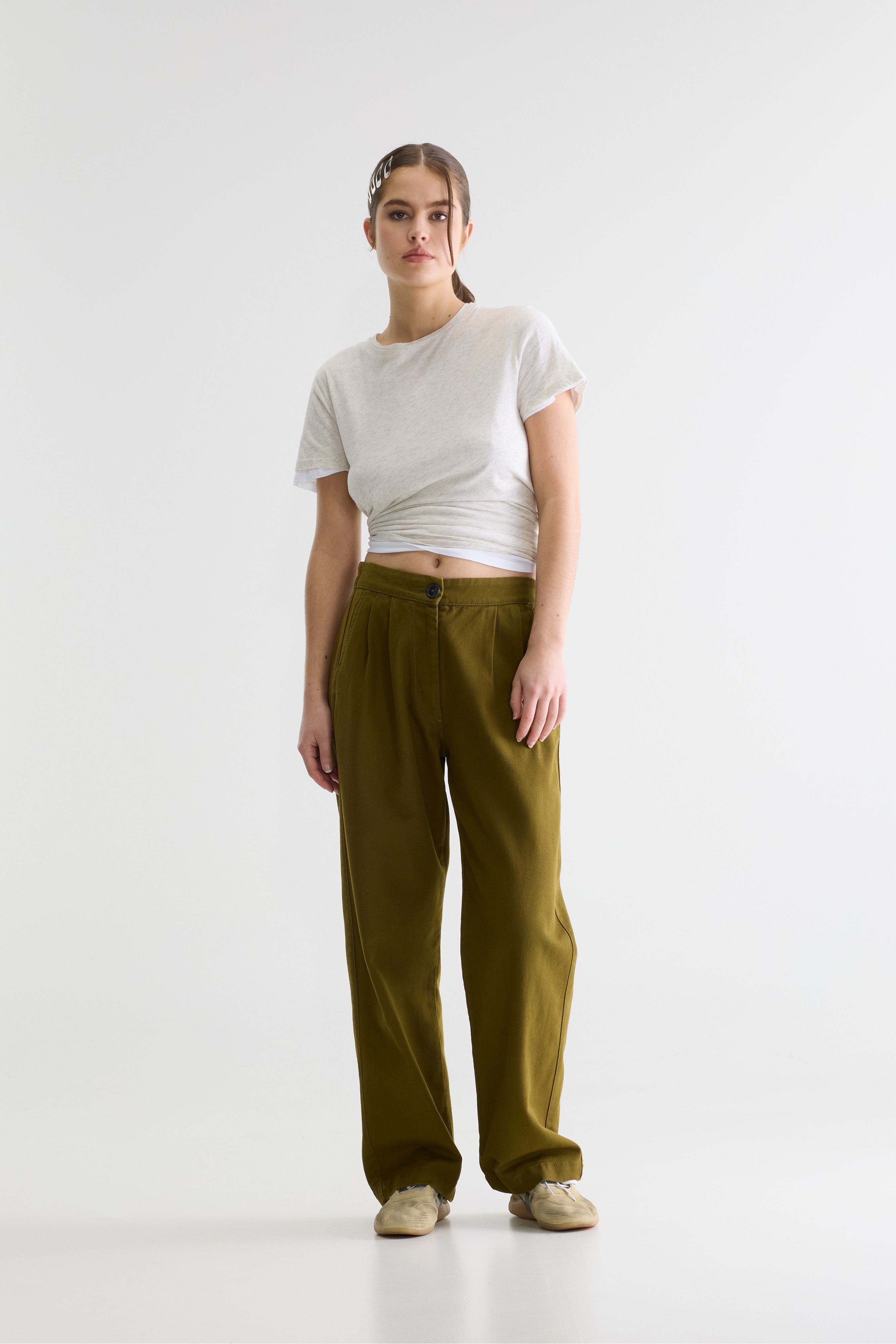 Pillow regular trousers (261 / W / VETIVER)