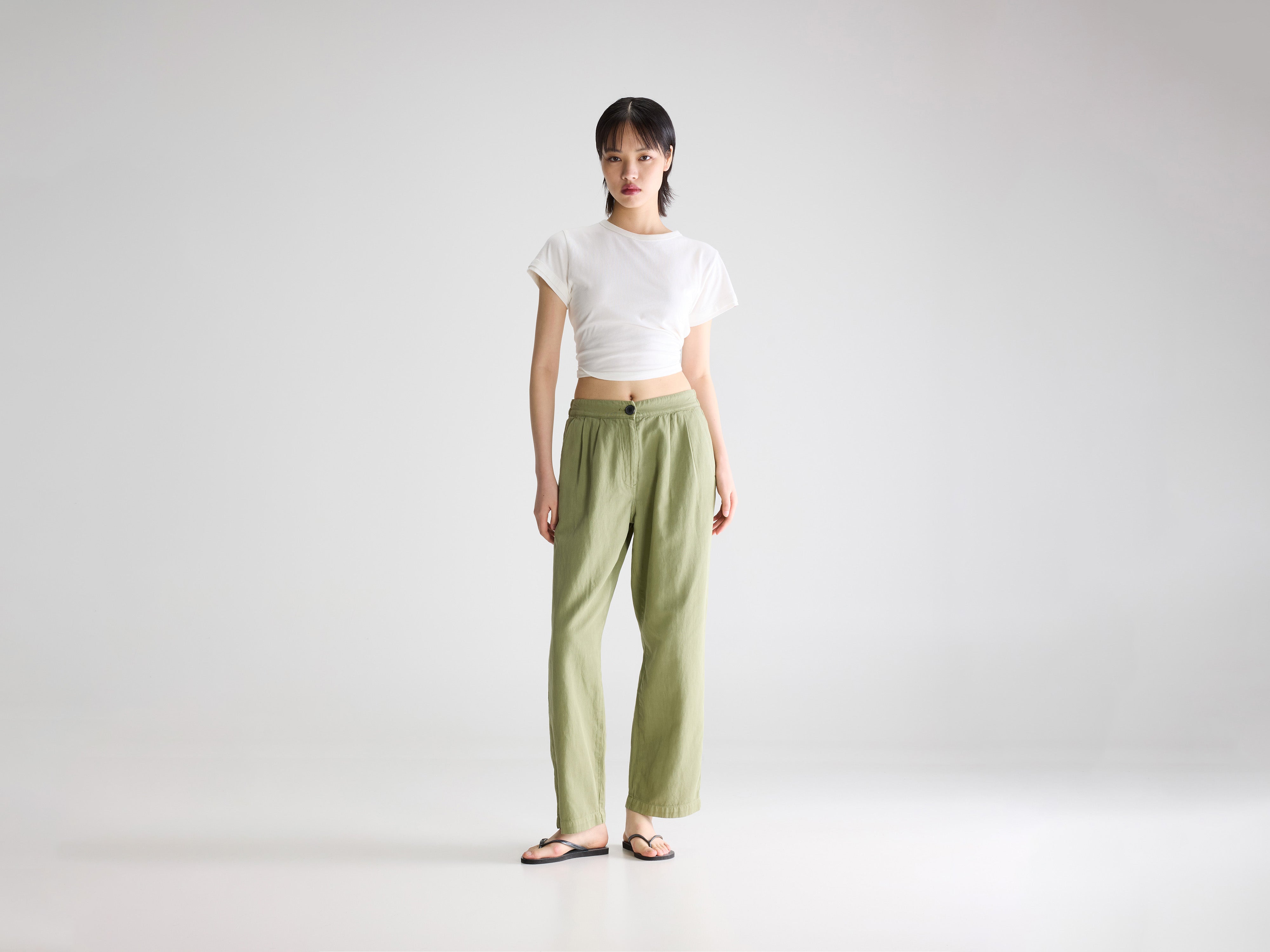 Pillow regular trousers (261 / W / THYM)