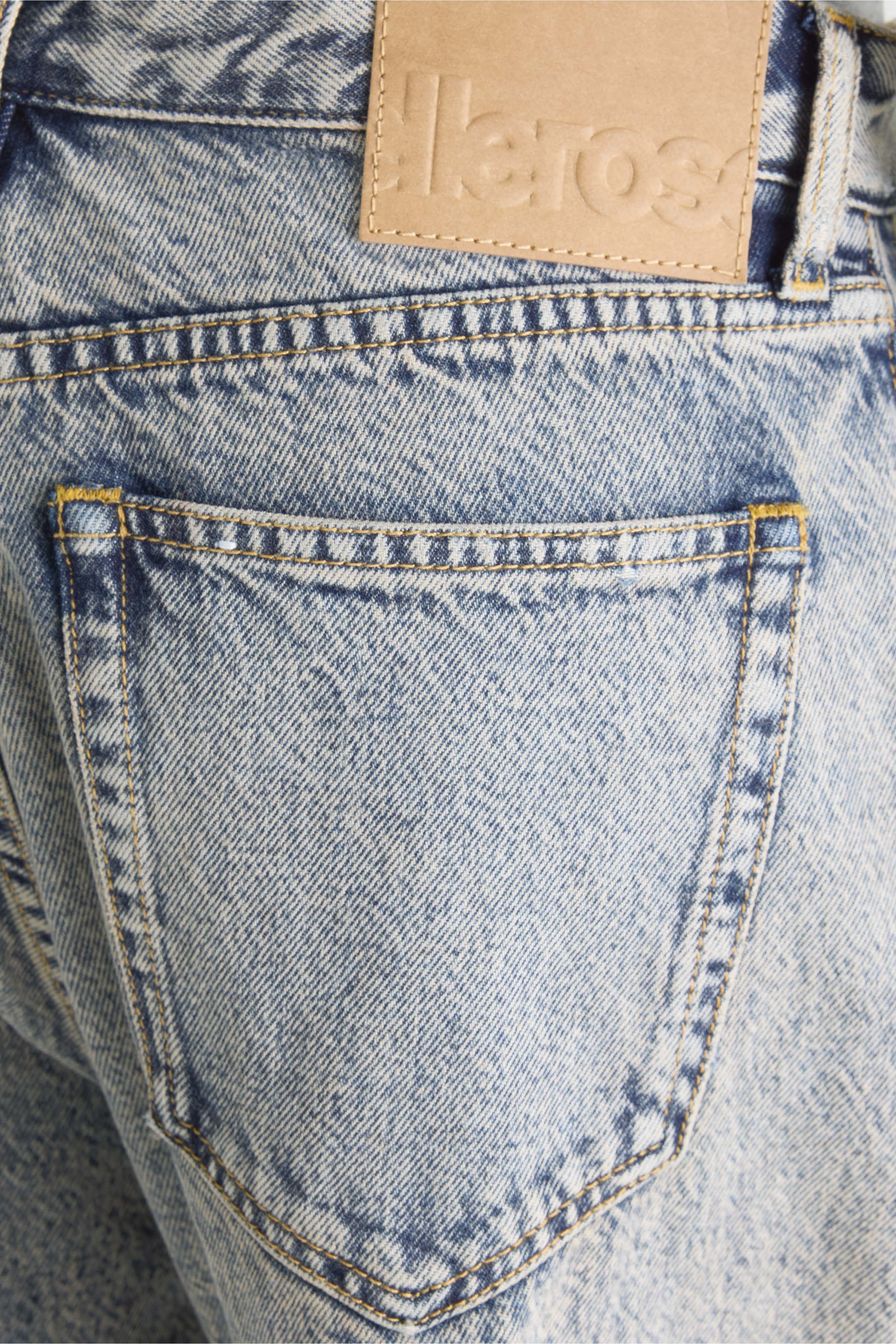 Denim N. 66 loose jeans (261 / W / DIRTY BLUE)