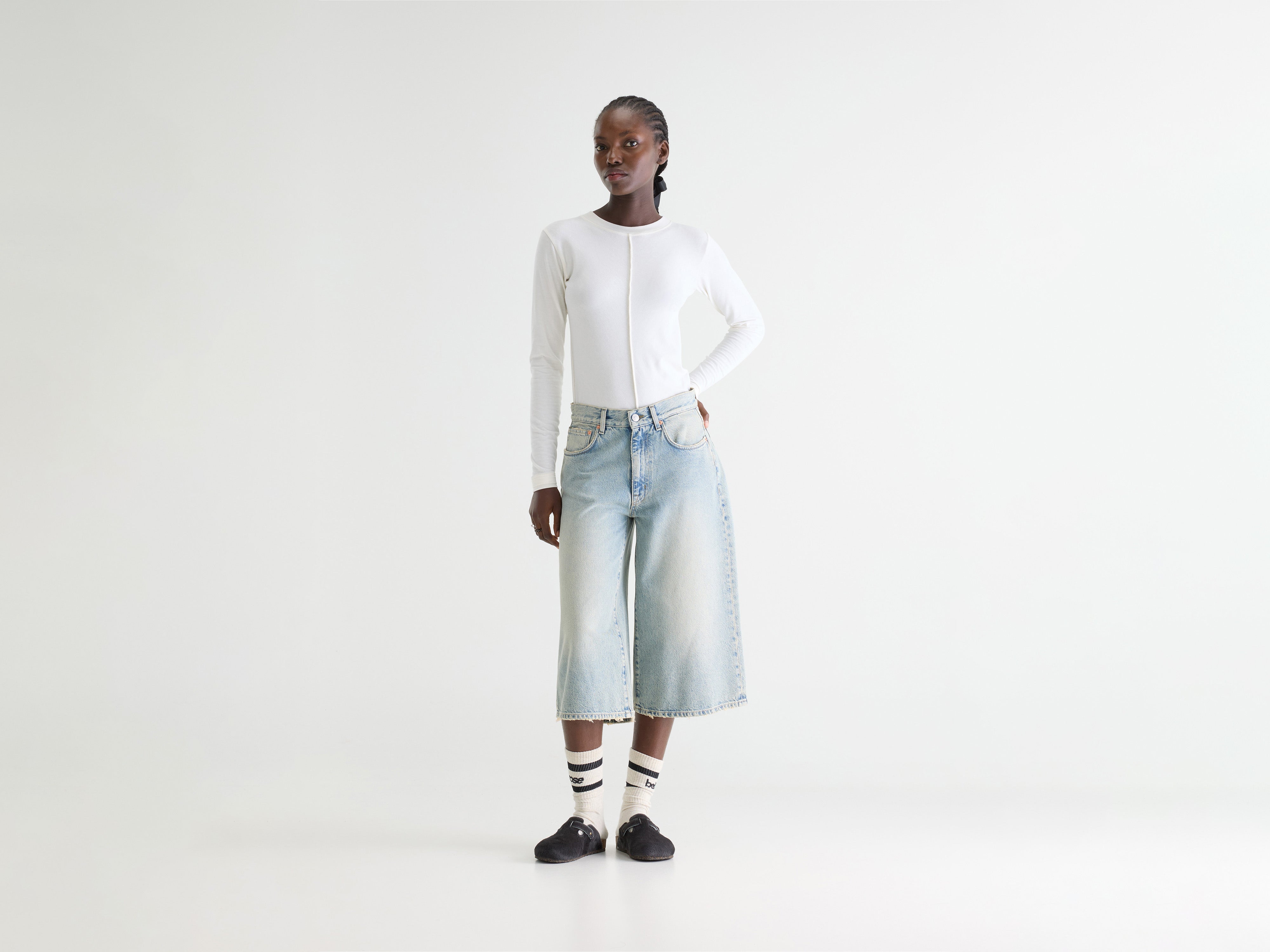 Jean baggy Kali (261 / W / DUSTY BLEACH)