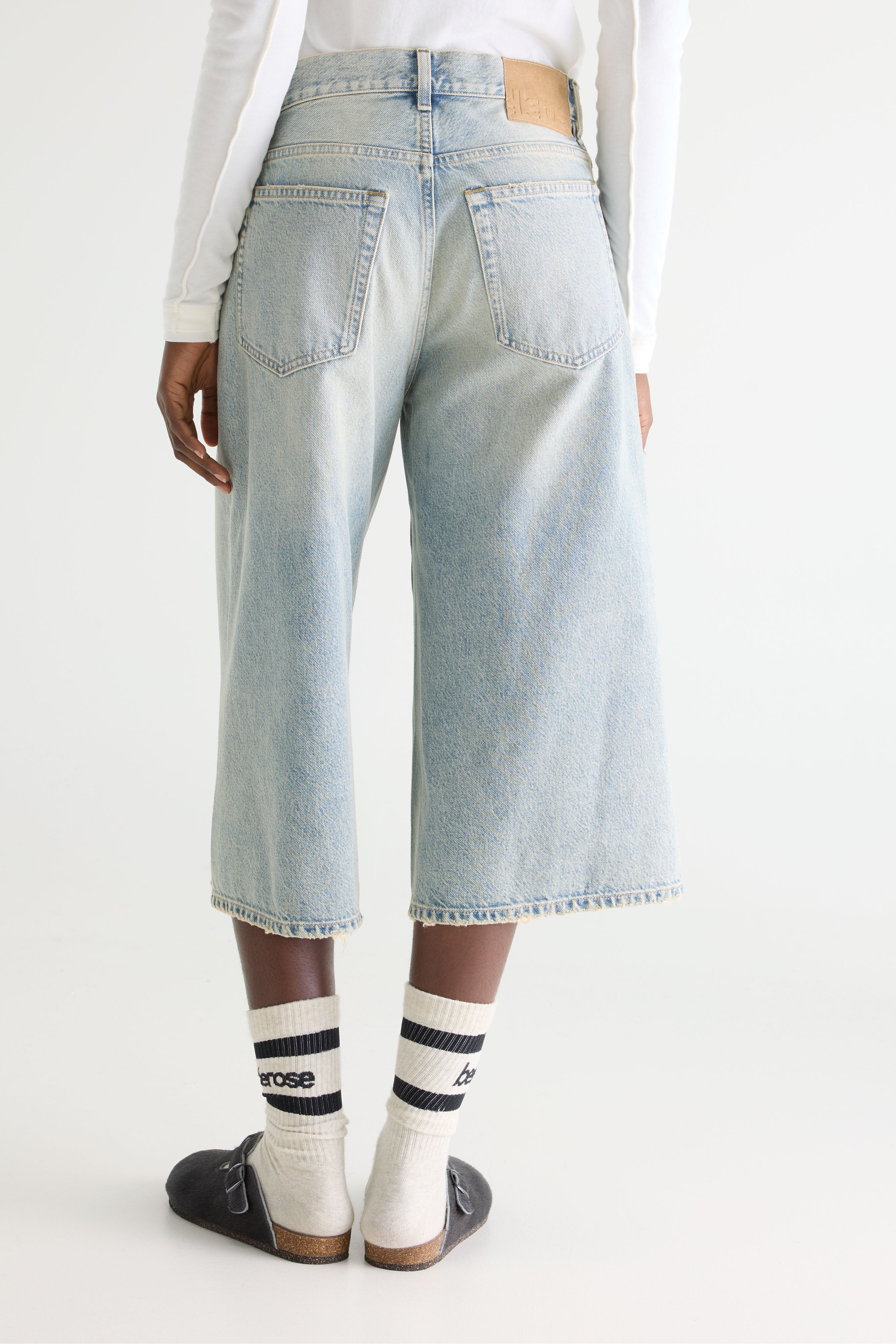 Jean baggy Kali (261 / W / DUSTY BLEACH)