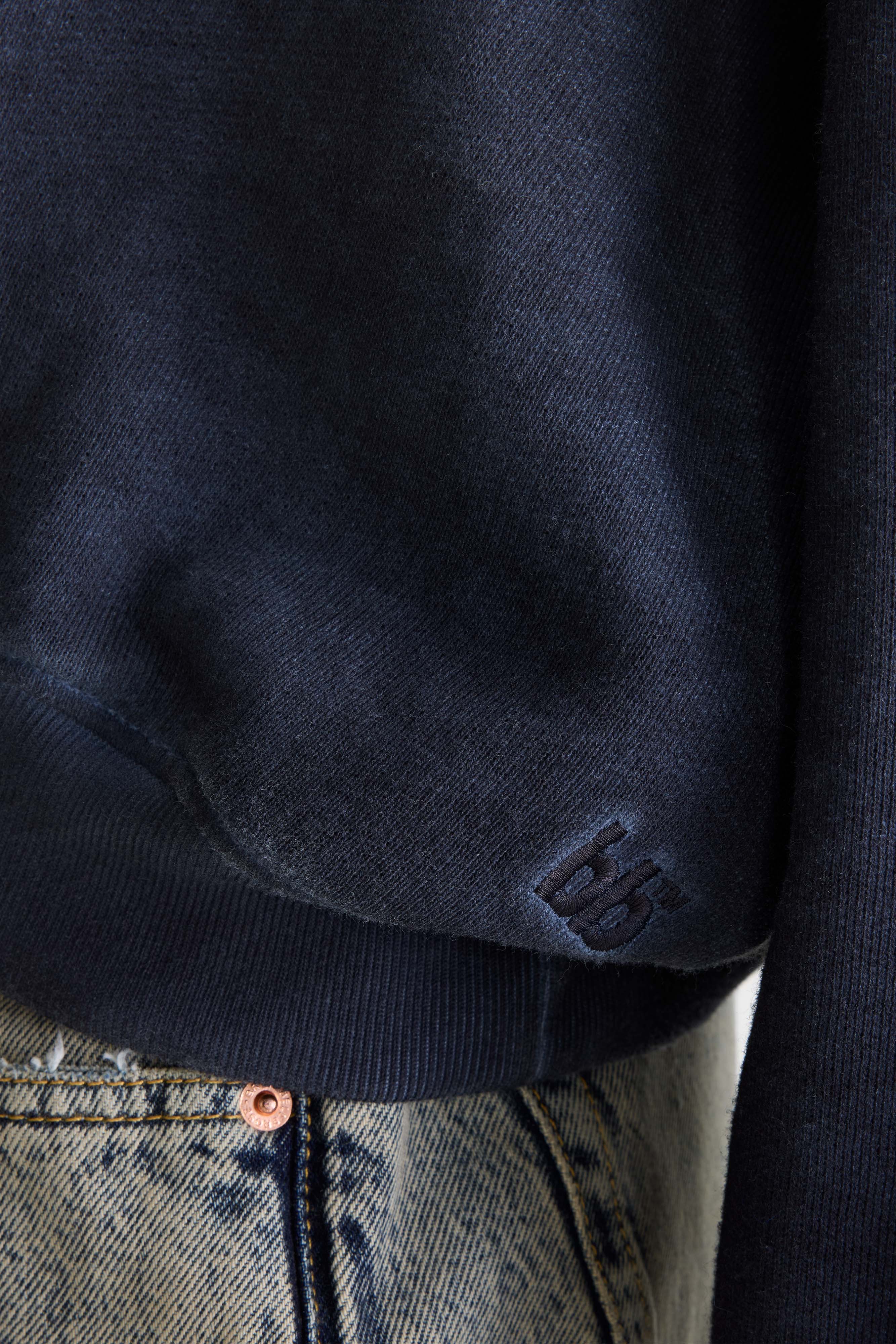 Fancy cropped crewneck sweatshirt (261 / W / NAVY)